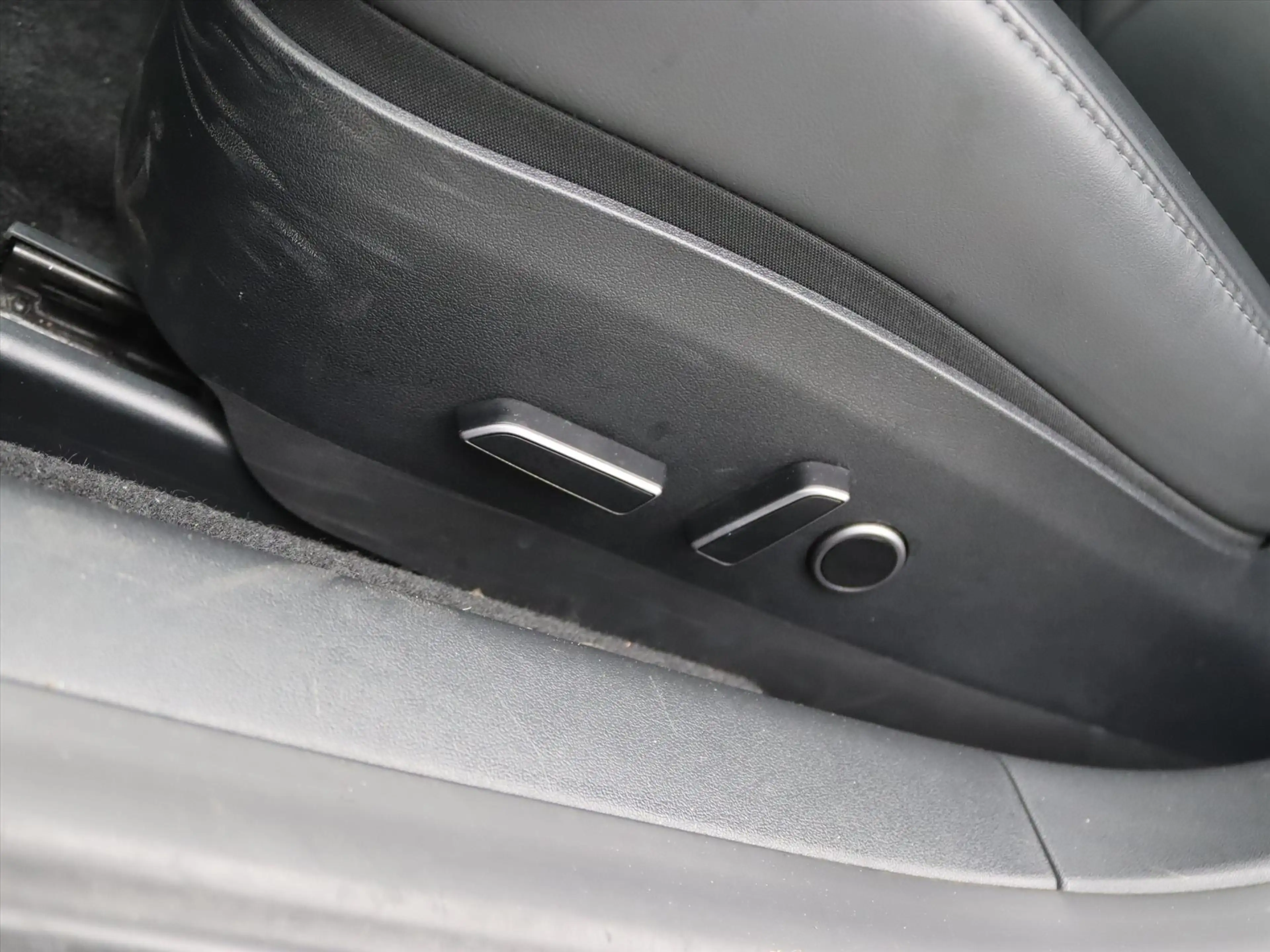 Tesla Model 3 Long-Range AWD 351pk 75 kWh UPGRADE 93% SoH [ AMD — photo 20