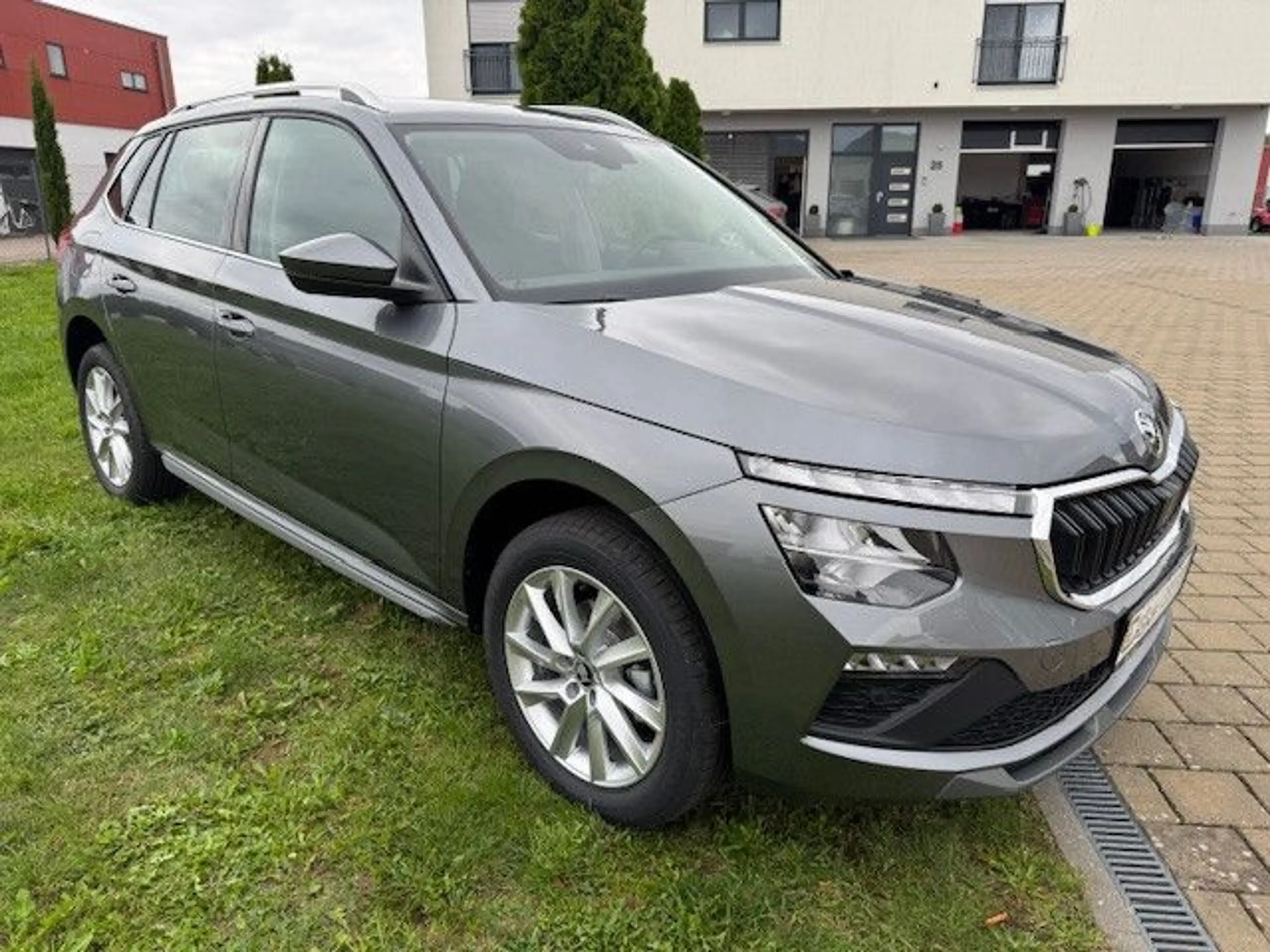 Skoda Kamiq 1.5 TSI "130 Premium" DSG AHK Kamera — photo 7