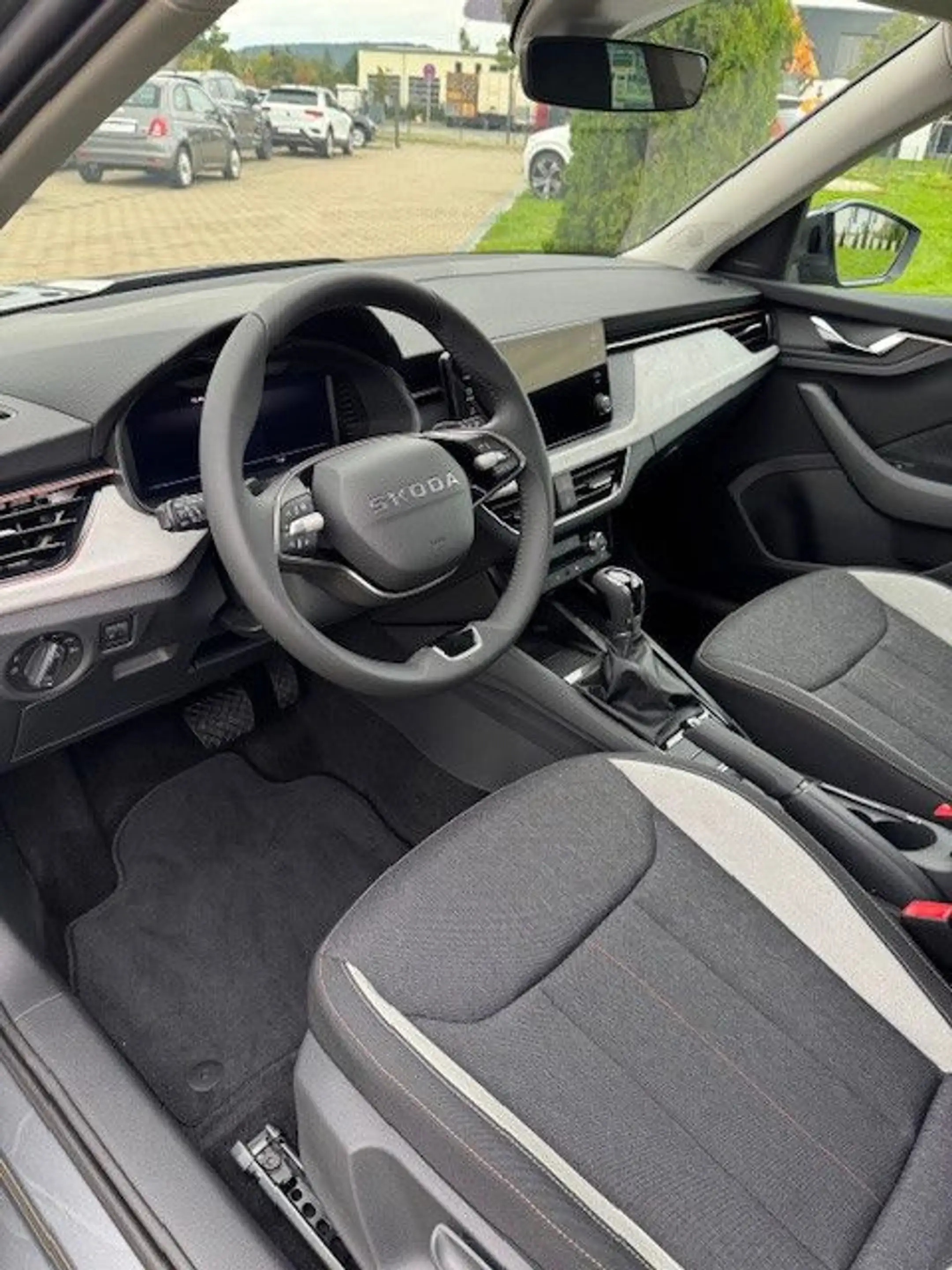 Skoda Kamiq 1.5 TSI "130 Premium" DSG AHK Kamera — photo 10