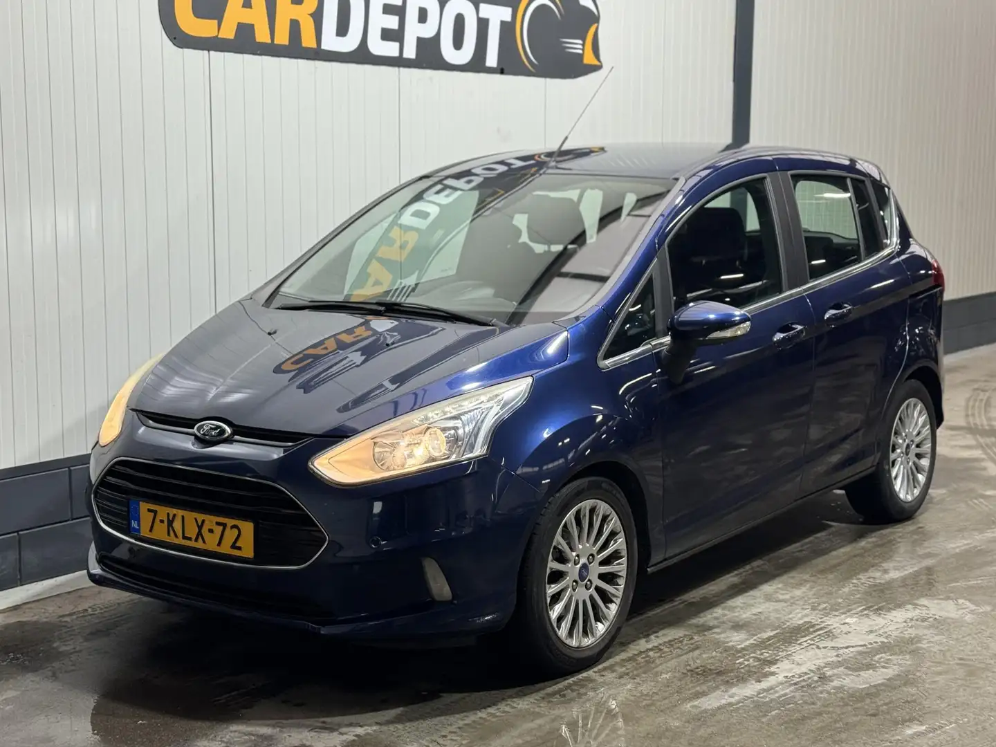 Ford B-Max 1.0 EcoBoost Titanium Blau - 1