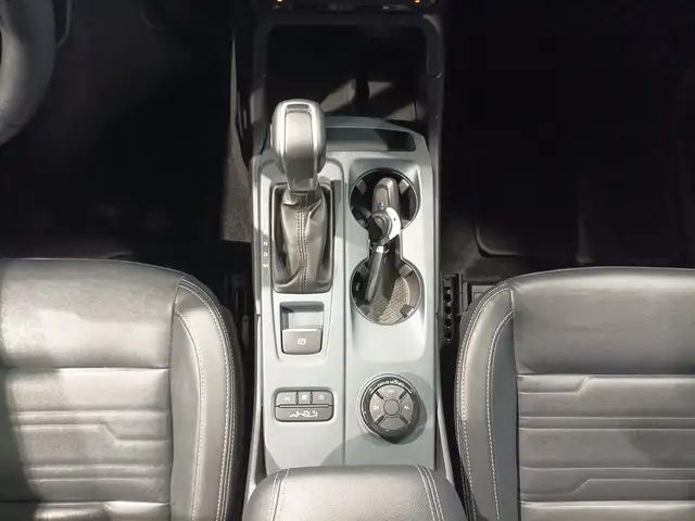 Ford Ranger view 13
