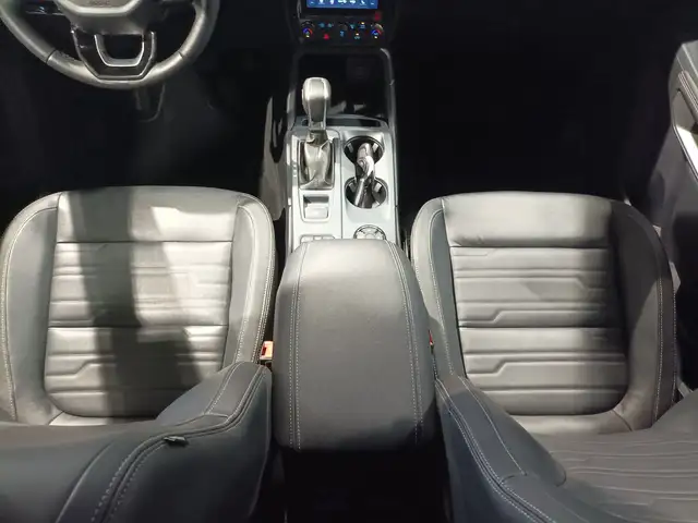 Ford Ranger view 14