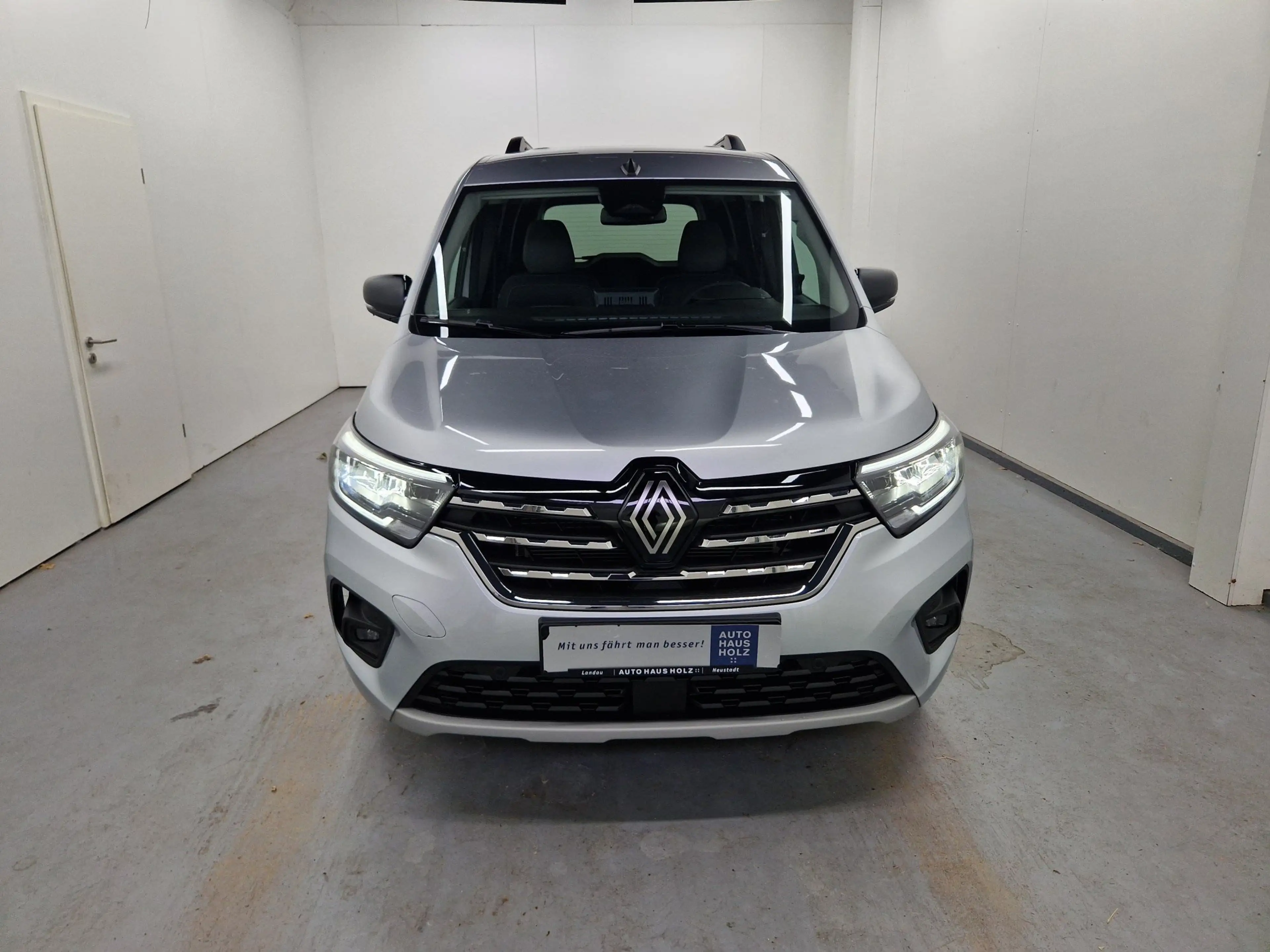 Renault Kangoo Techno Blue dCi 115 EDC SHZ Navi — photo 6