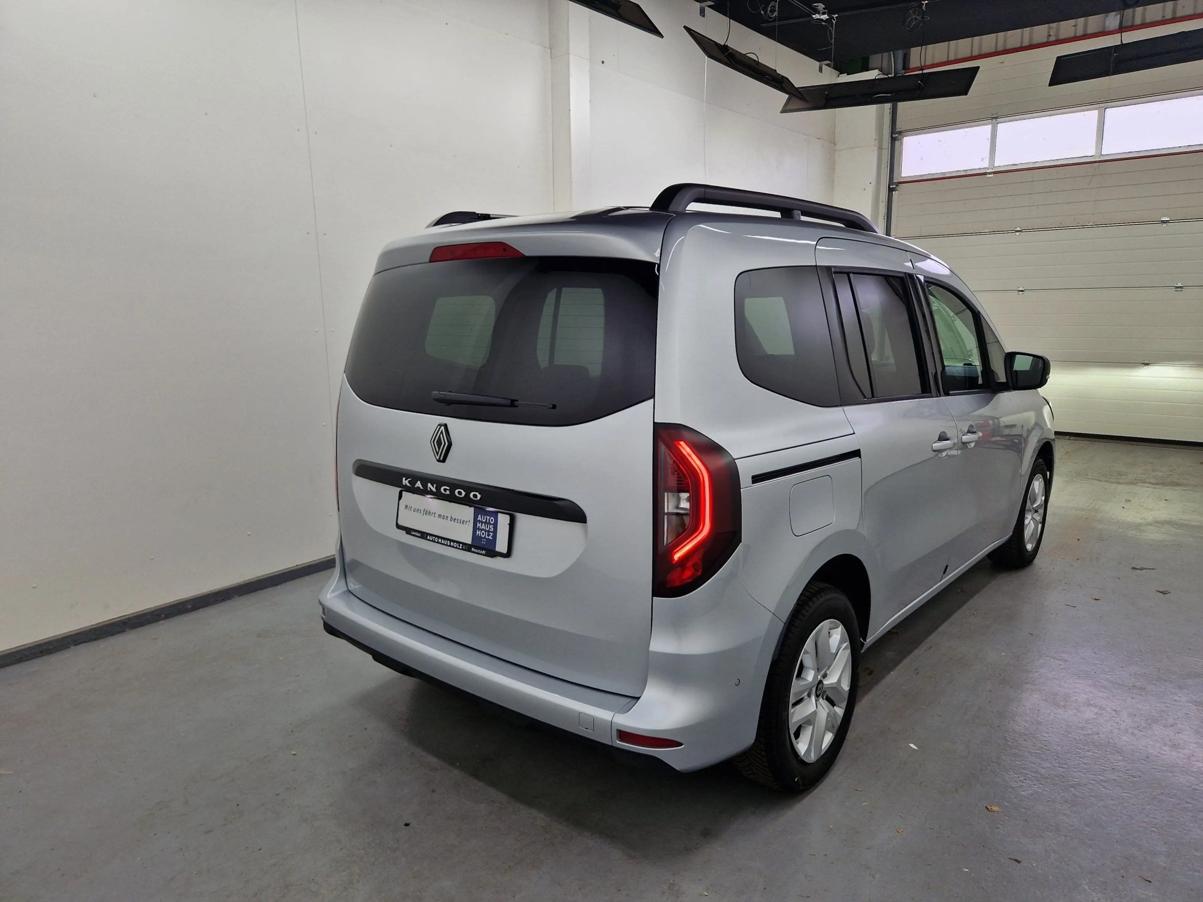 Renault Kangoo Techno Blue dCi 115 EDC SHZ Navi — photo 4