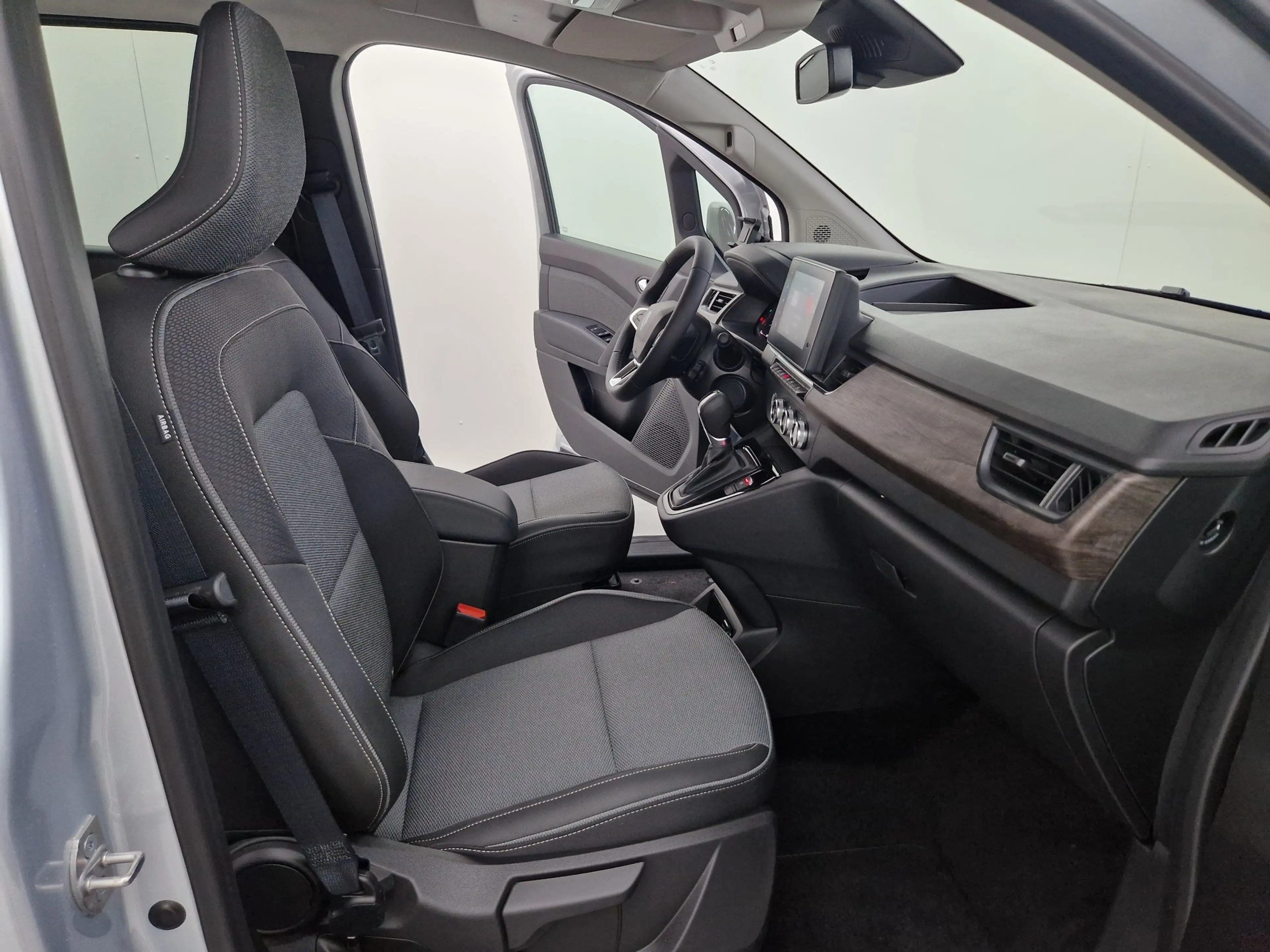 Renault Kangoo Techno Blue dCi 115 EDC SHZ Navi — photo 12