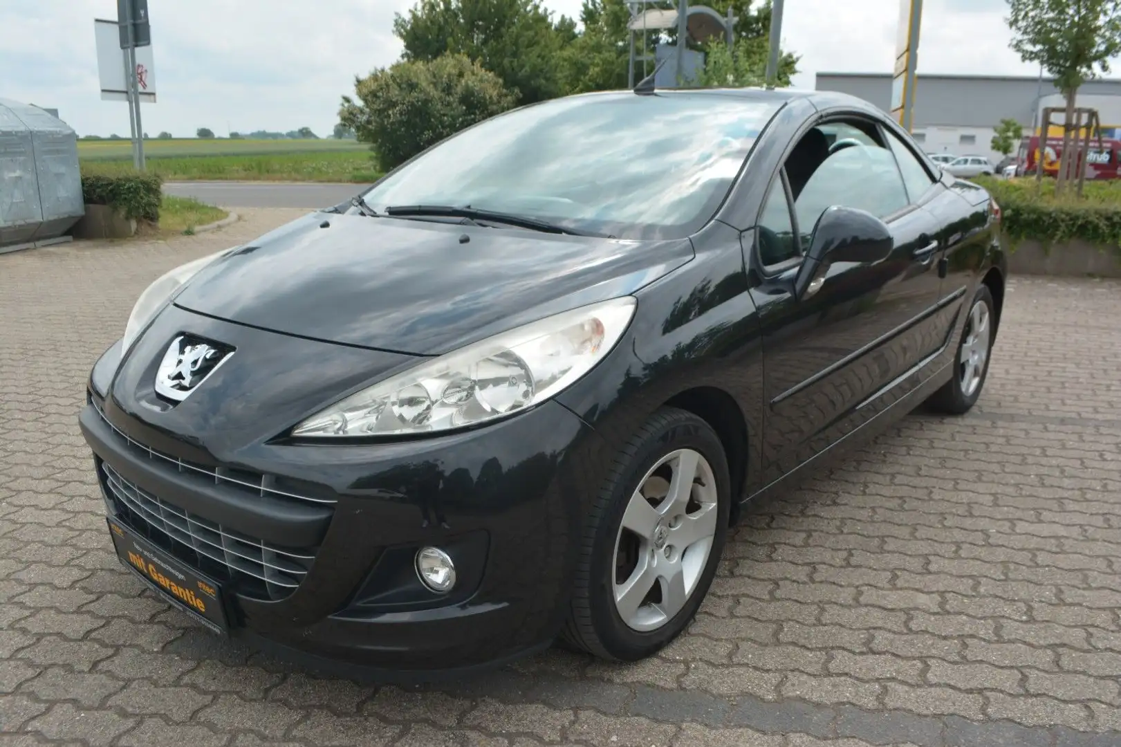 Peugeot 207 CC Cabrio-Coupe 1.6 16V Premium Noir - 1