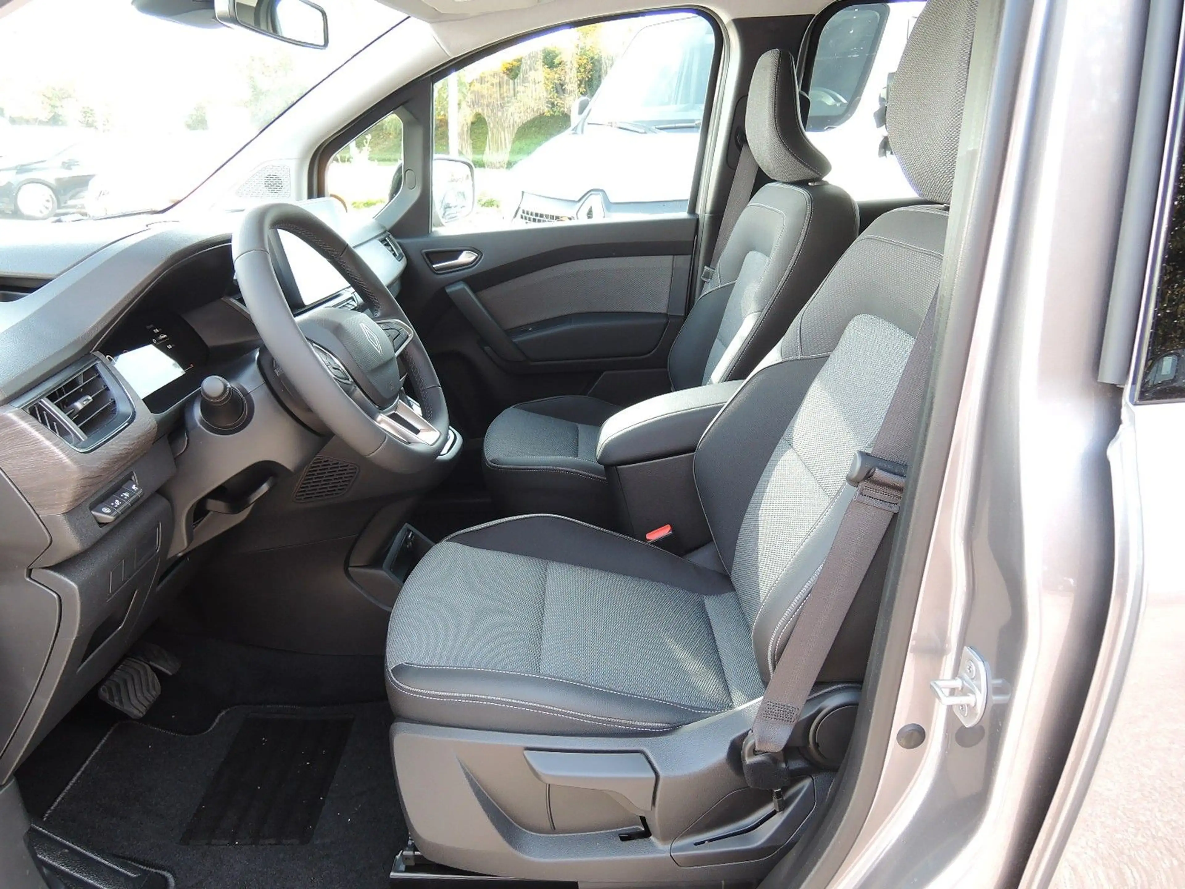 Renault Kangoo Grand Kangoo 130 EDC TECHNO 7Sitz City&Drive,SHZ — photo 12