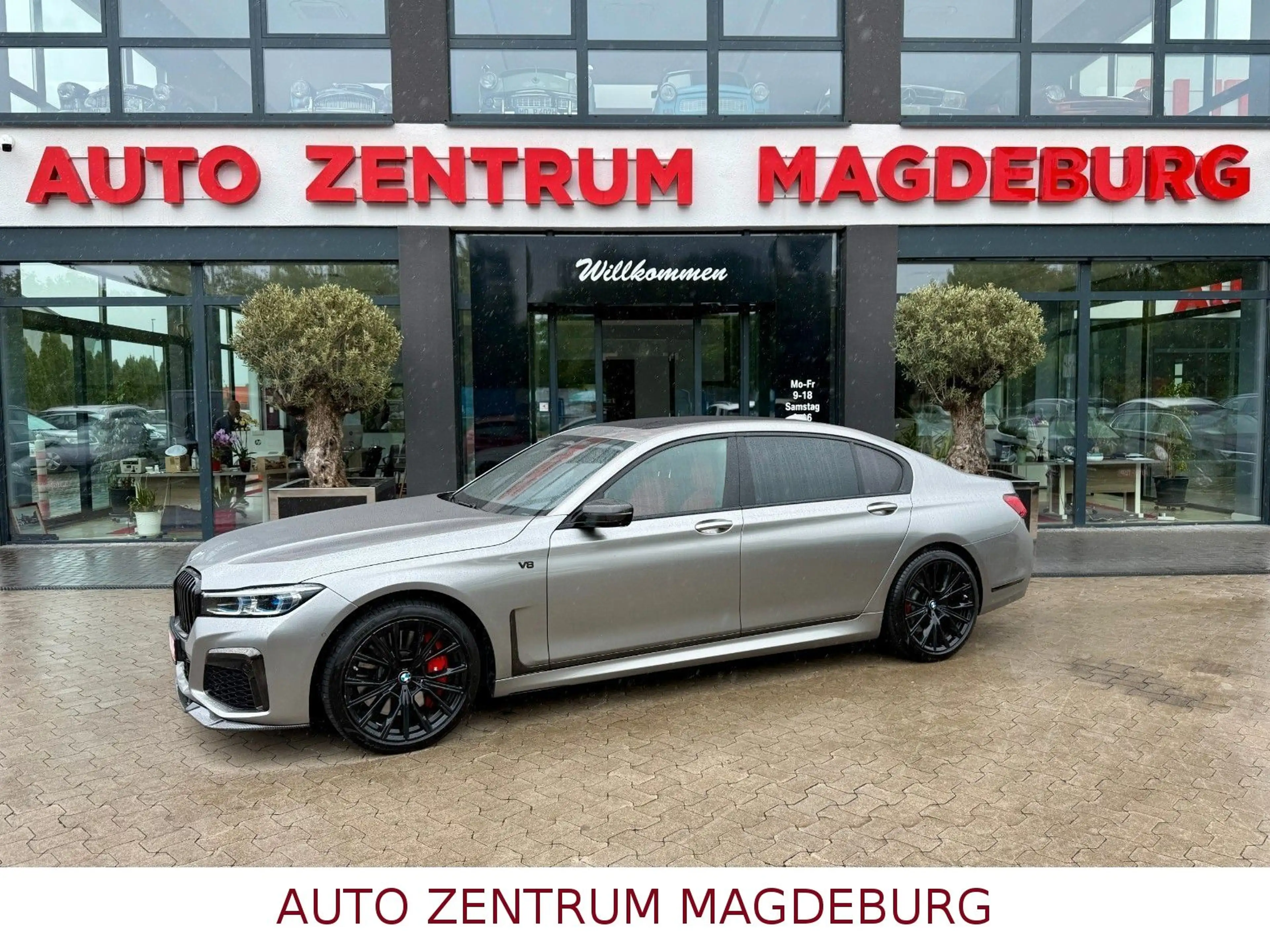 BMW 750 Li xDrive *VOLL*S.BELÜFTUNG*H/K*PANO*MASSAGE*