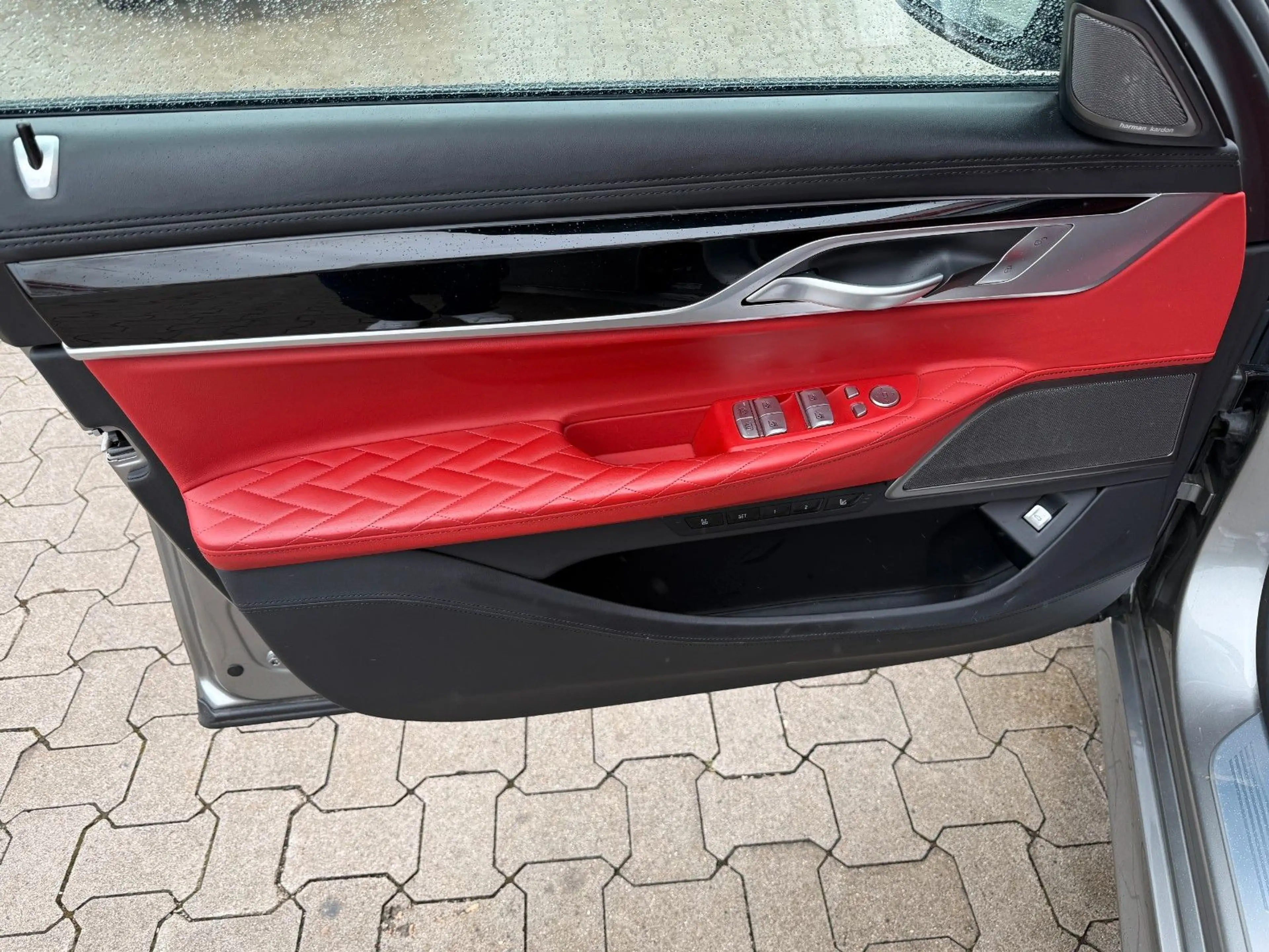 BMW 750 Li xDrive *VOLL*S.BELÜFTUNG*H/K*PANO*MASSAGE* — photo 12