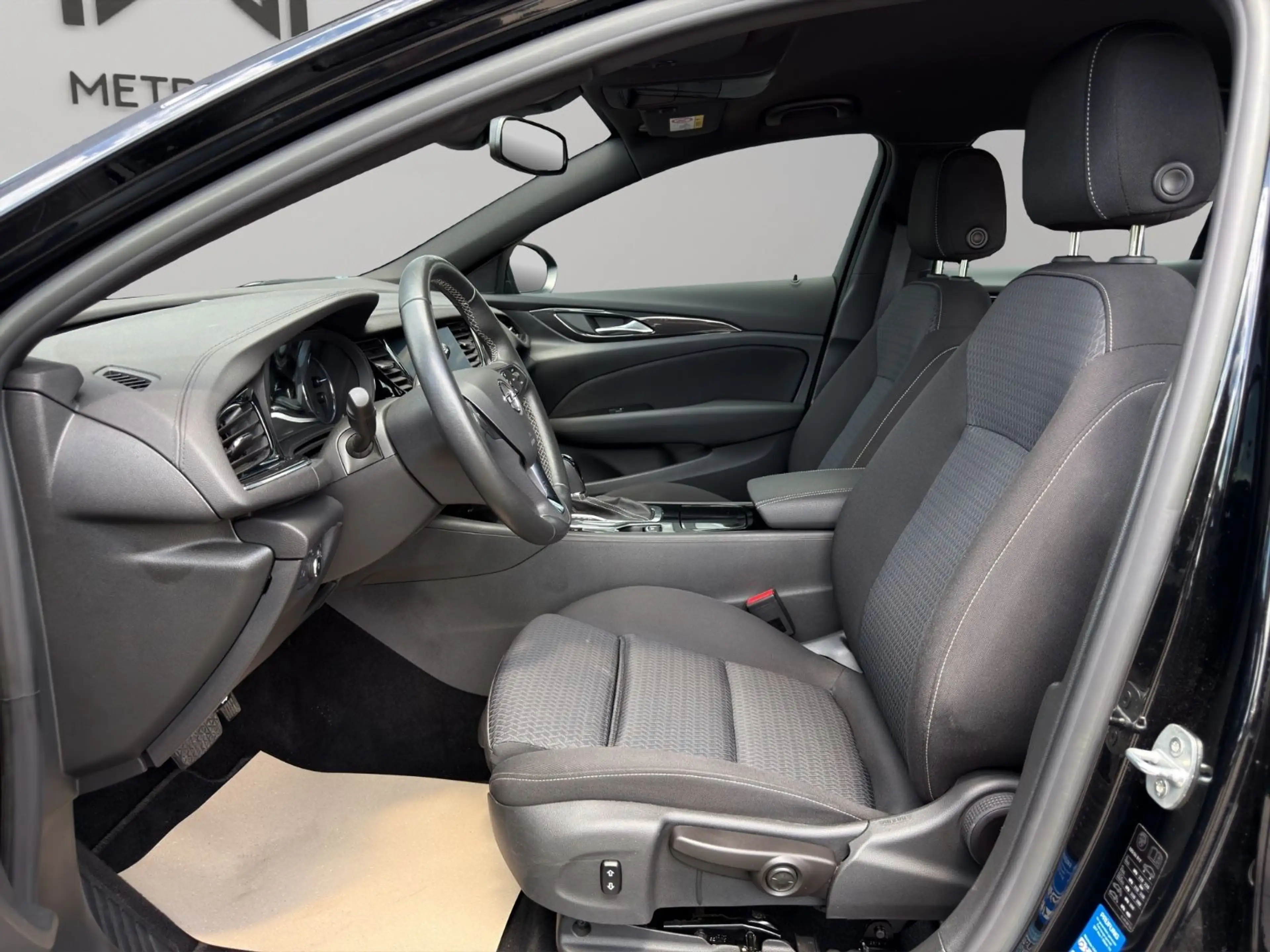 Opel Insignia B 2.0 ST Ahk*Nav*Garantie*Finanzierung* — photo 9