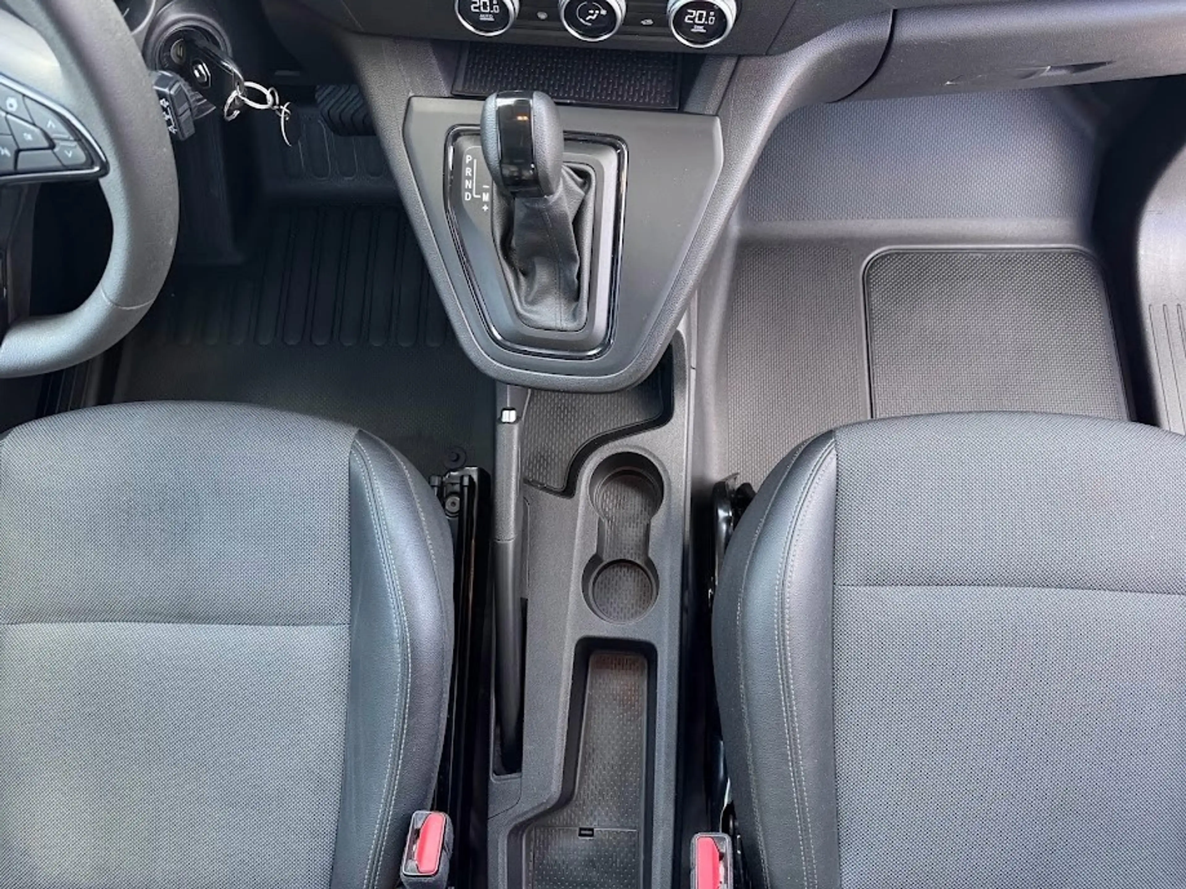 Renault Kangoo Rapid Advance dCi 115 EDC L1 — photo 12