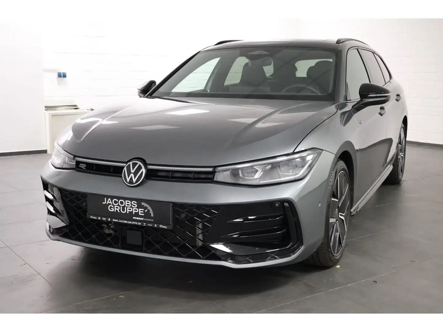 Volkswagen Passat Variant 2.0 TDI 4M R-Line "Black Style" Grau - 2