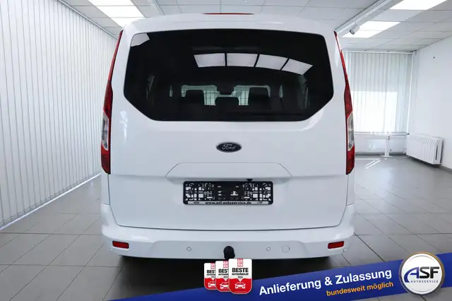 Ford Tourneo Connect view 8