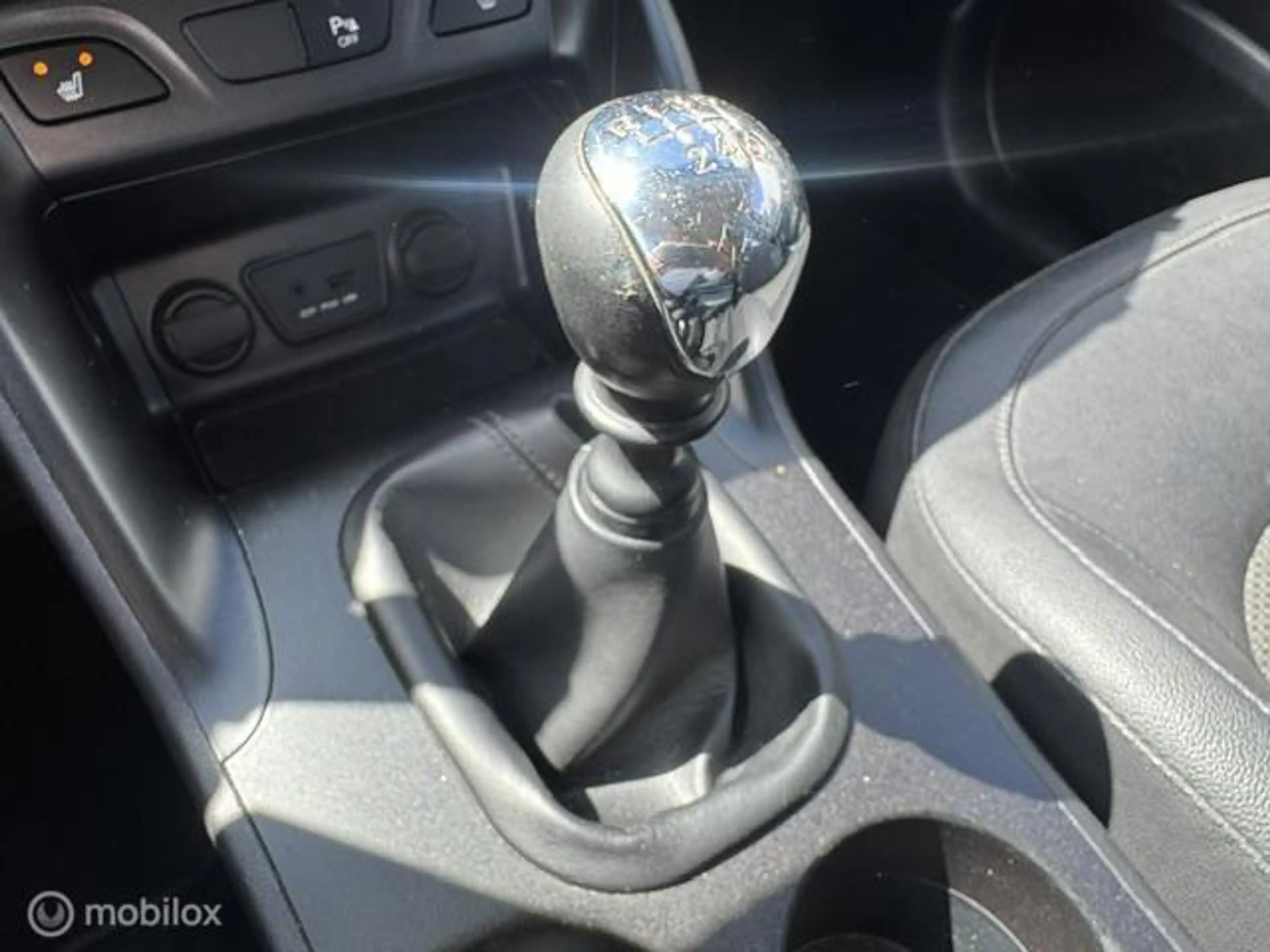 Hyundai iX35 1.6i GDI Business Edition Trekhaak , Cruise & Clim — photo 13