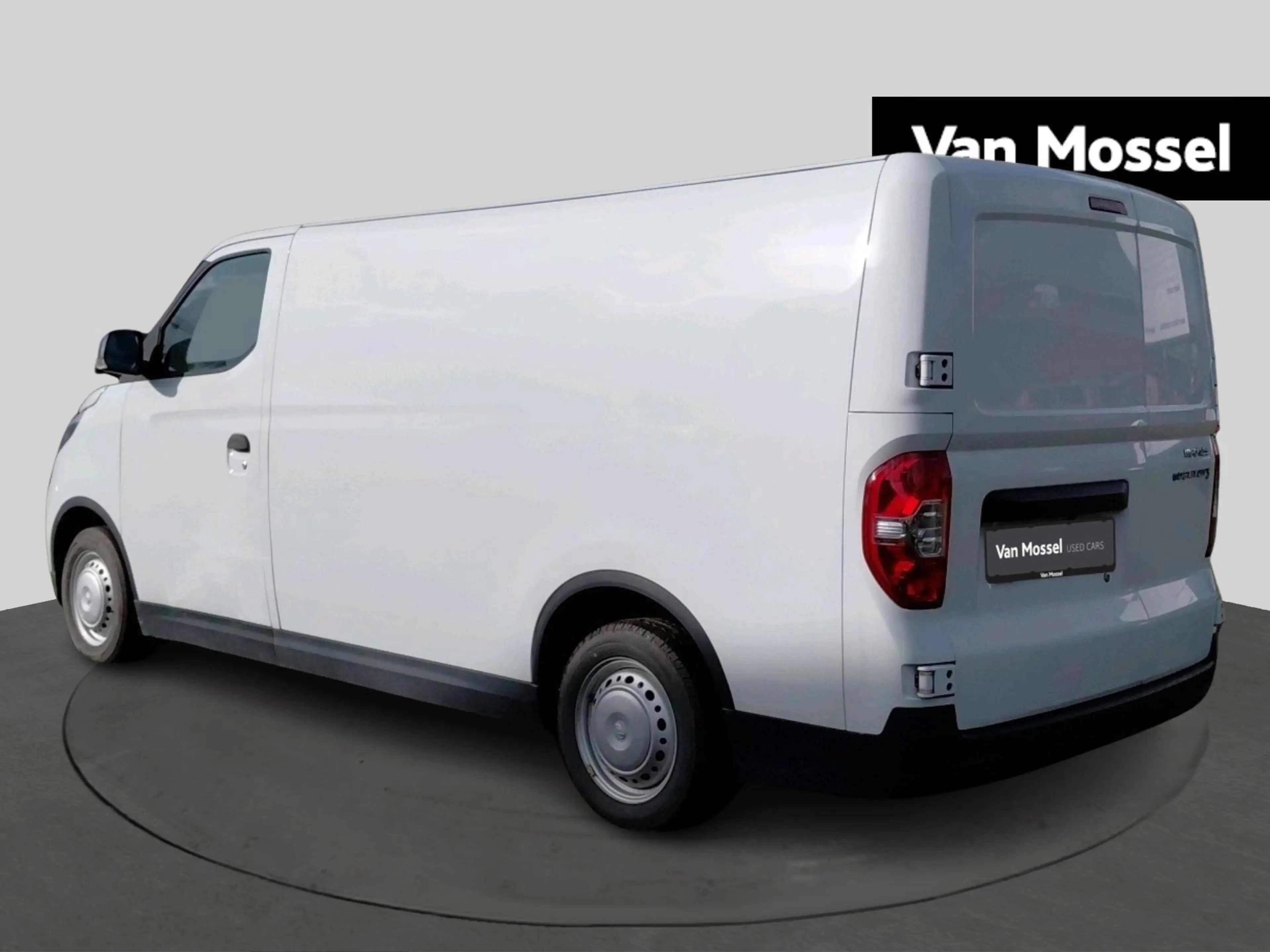 Maxus eDeliver 3 EDELIVER 3 PAN VAN 50 AT FWD — photo 6
