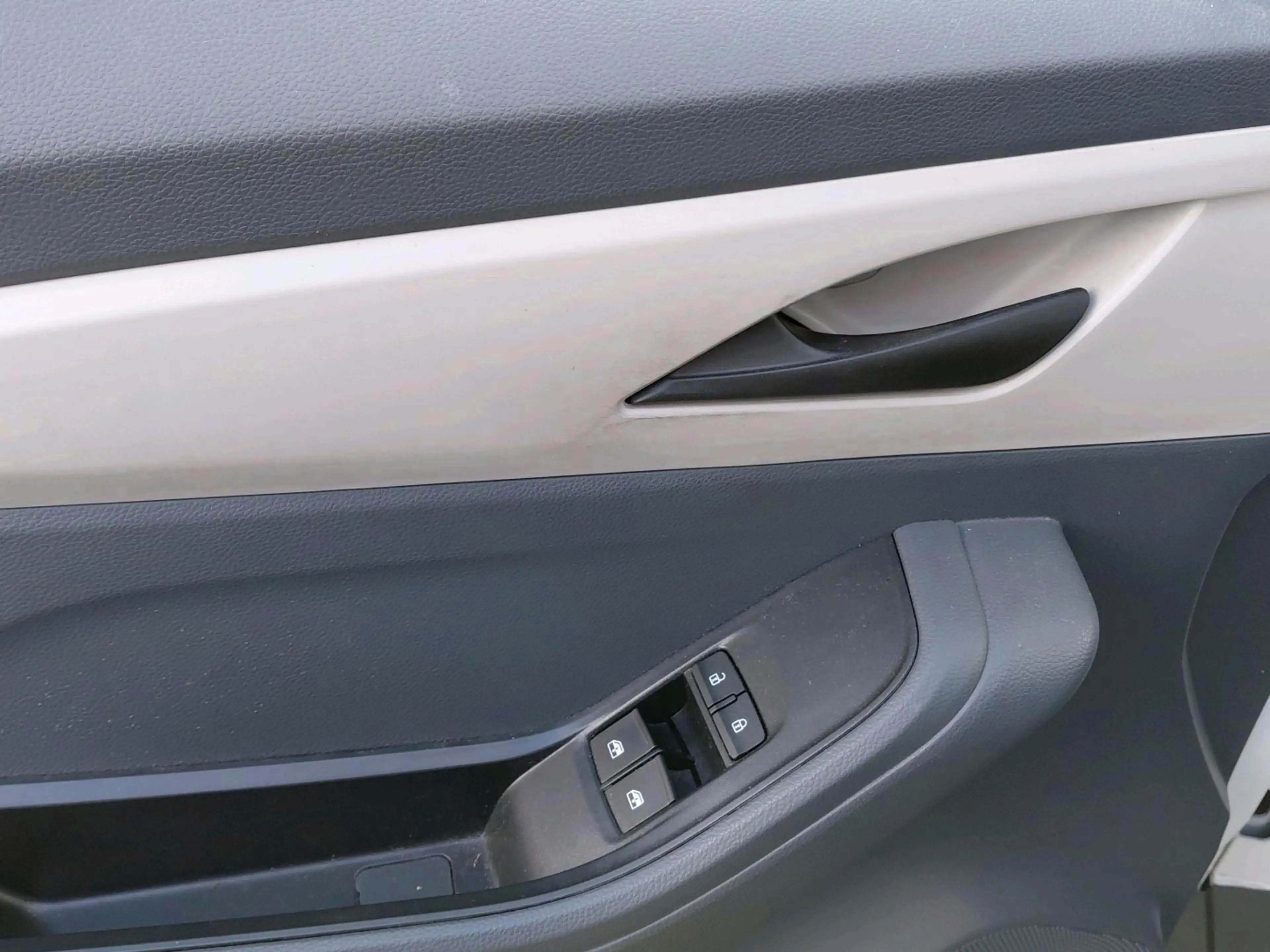 Maxus eDeliver 3 EDELIVER 3 PAN VAN 50 AT FWD — photo 12