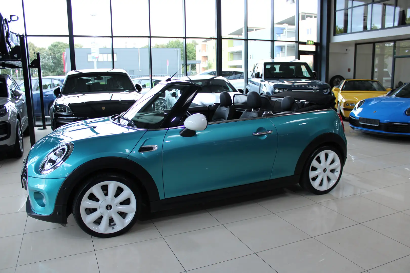 MINI Cooper D Cabrio NEUES MODELL PEPPER-PAKET VOLL-LEDER NAVI ALU-18* Blau - 1