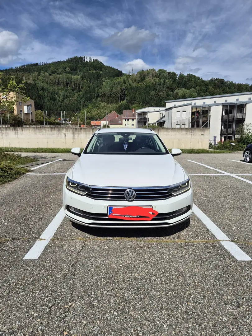 Volkswagen Passat Comfortline 2,0 TDI DSG Weiß - 2