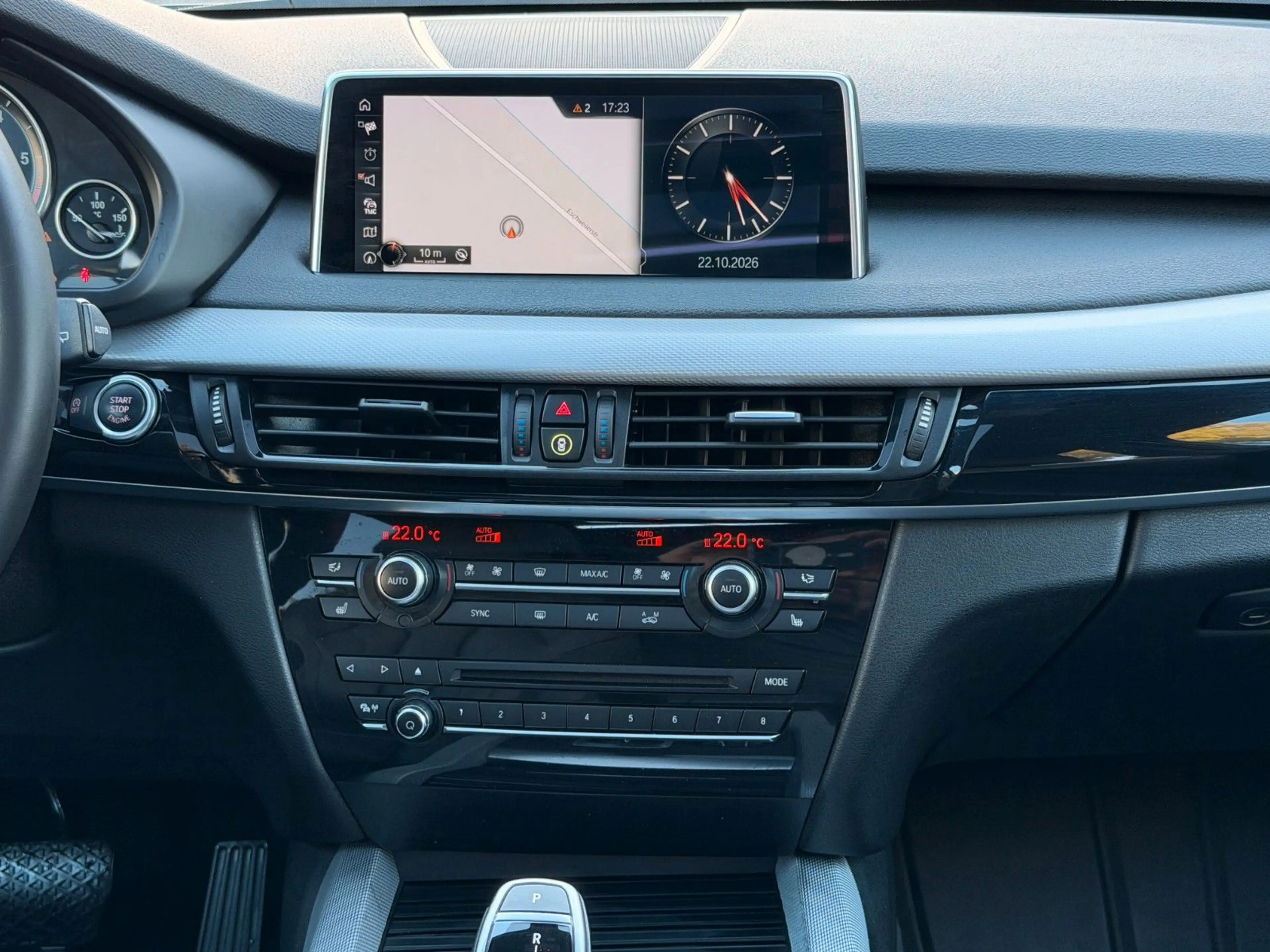 BMW X5 sDrive 25 d Aut. LED - M Sportpaket /// — photo 14