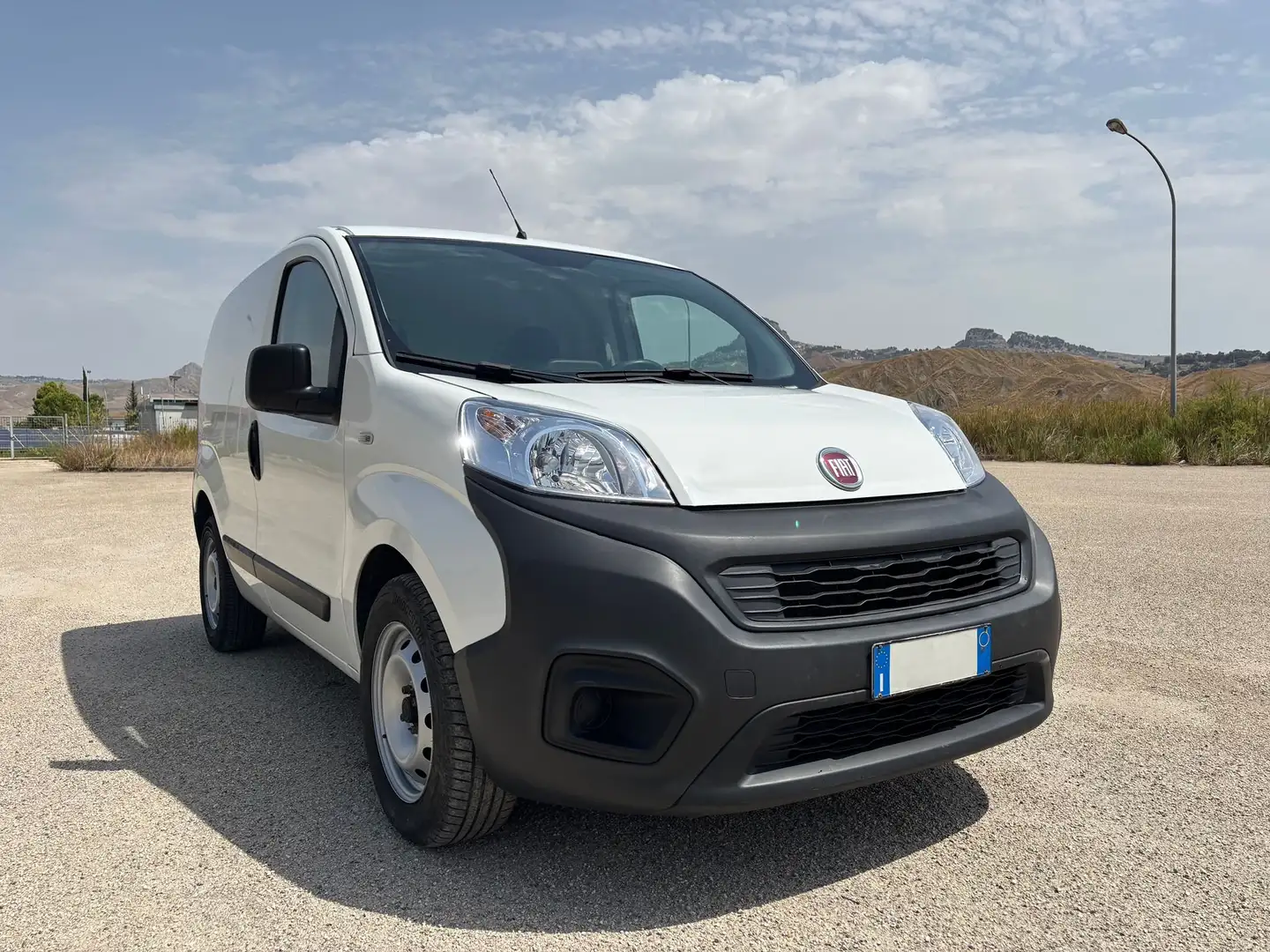 Fiat Fiorino 1.3 MJT 80cv Cargo Blanc - 1