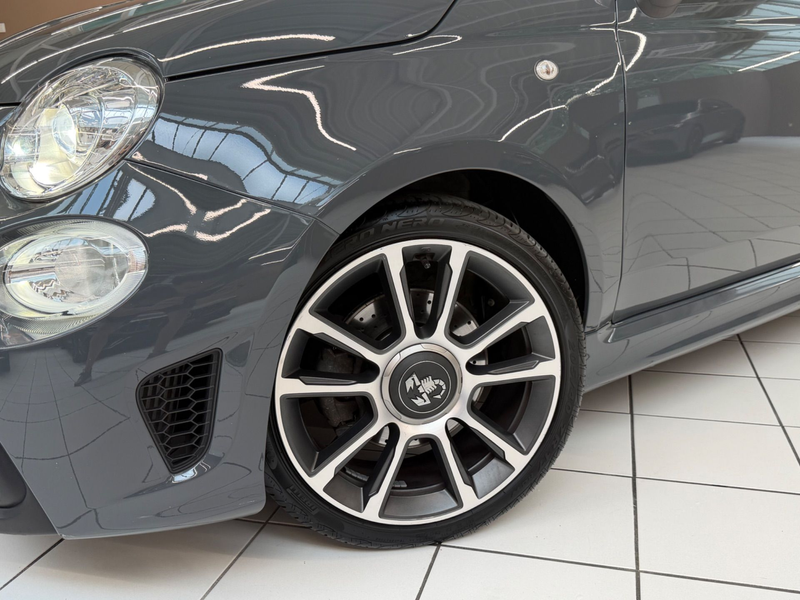 Abarth 595 Turismo 1.4 T-Jet Aut./ Xenon/Beats/Erstbesitz — photo 9
