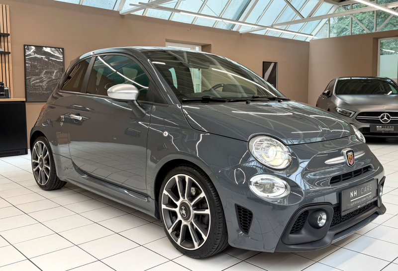 Abarth 595 Turismo 1.4 T-Jet Aut./ Xenon/Beats/Erstbesitz