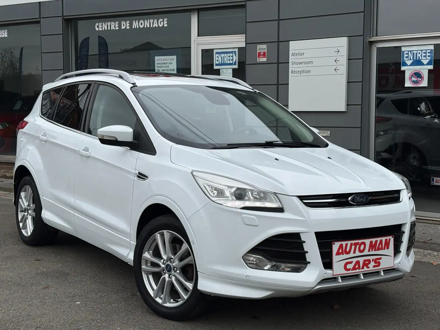 Ford Kuga 1.5 EcoBoost - ST-LINE TITANIUM  TOIT OUVRAN GPS Wit - 1