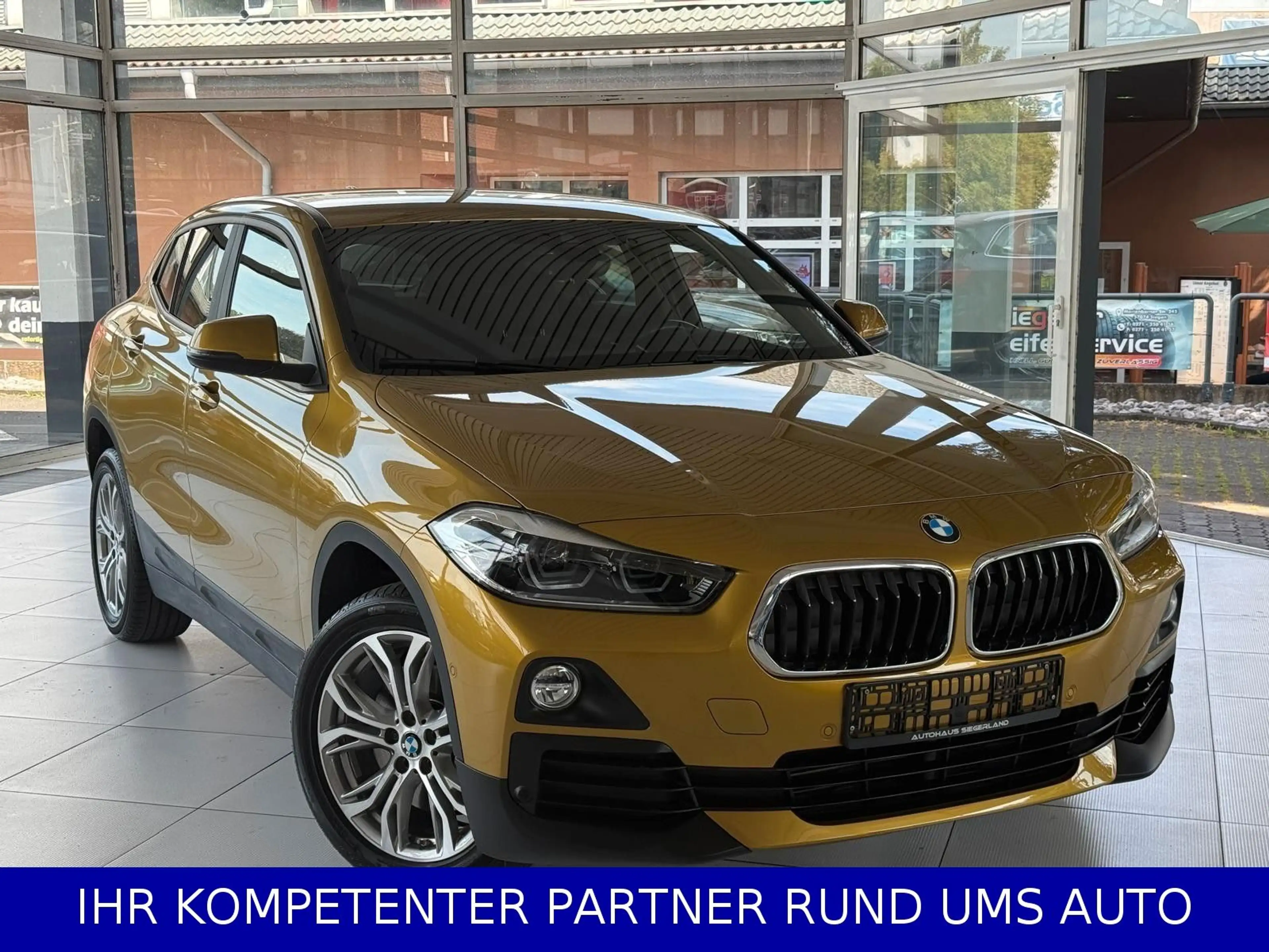BMW X2 Baureihe sDrive 20 i Advantage/PDC/NAVI