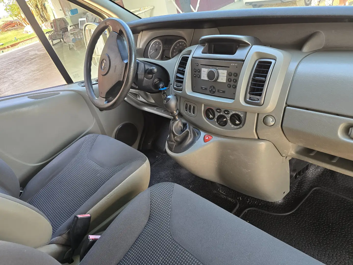 Opel Vivaro Opel Adam Bianco - 2