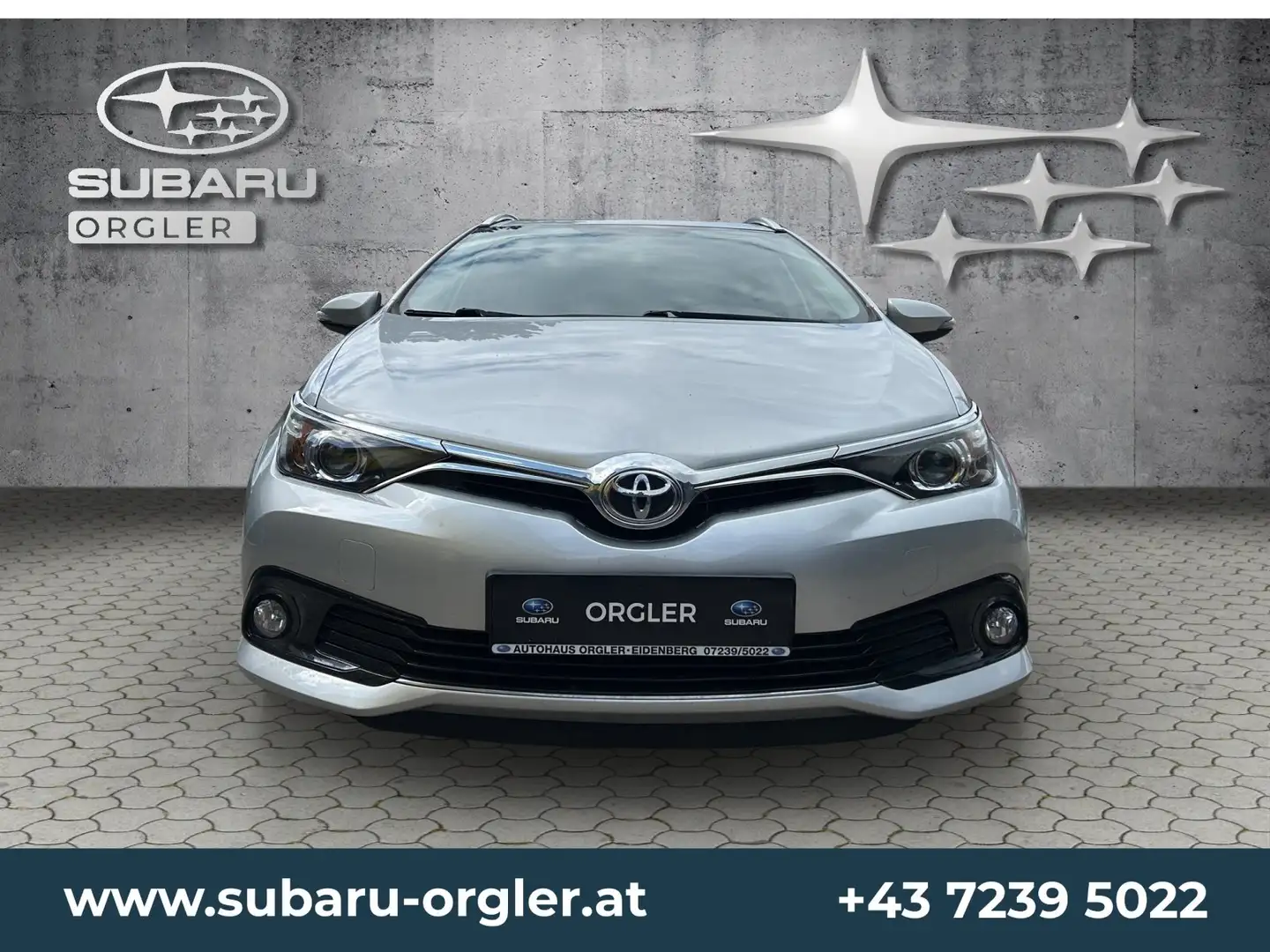 Toyota Auris Auris TS 1,4 D-4D Active Silber - 2