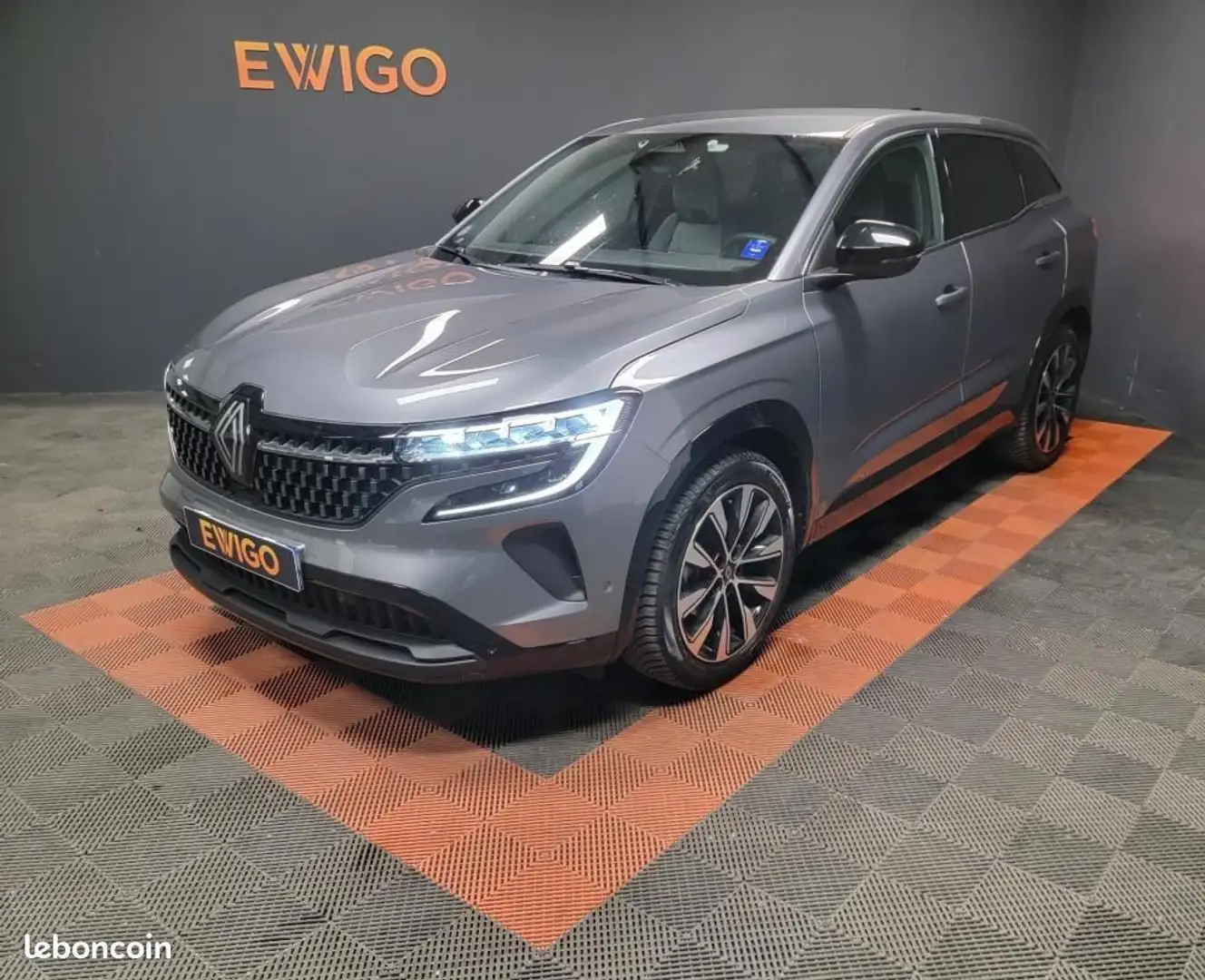 Renault Austral 1.3 TCE MICRO-HYBRID 160ch TECHNO BVA Gris - 1