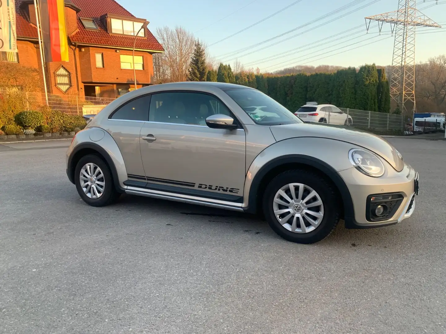 Volkswagen Beetle Lim. Dune BMT*Navi*Leder Xenon*DSG*1 Hand Argent - 2
