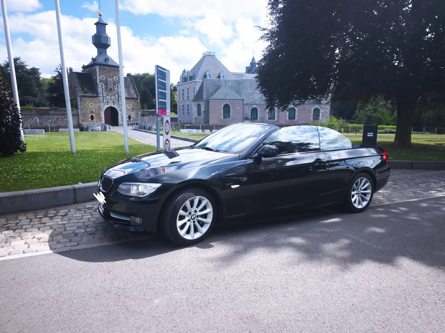 BMW 335 Cab 335i 306 ch steptronic crna - 1