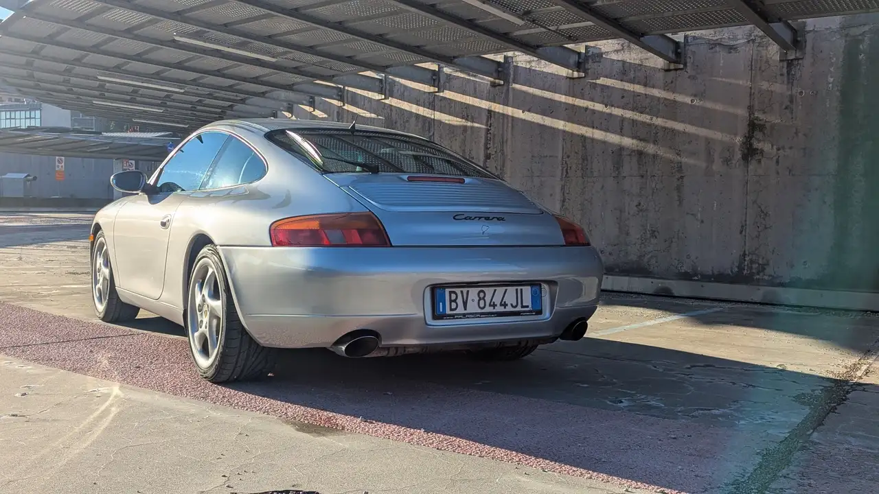 Porsche 911 Coupe 3.4 Carrera, foto 4