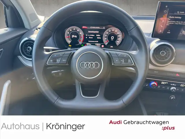 Audi Q2 view 11