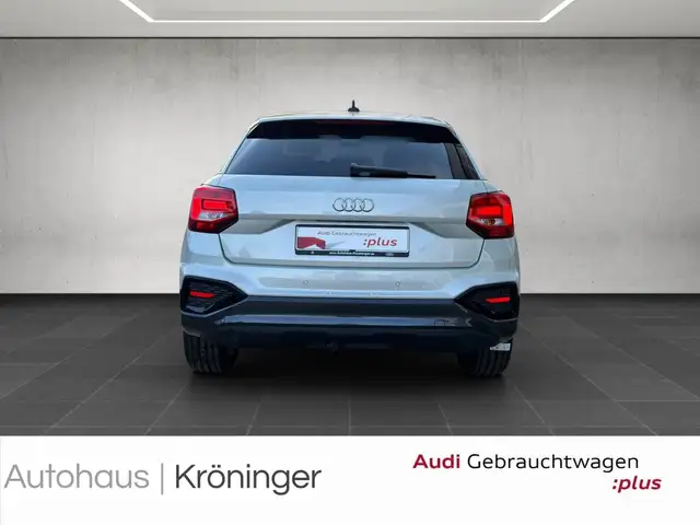 Audi Q2 view 6