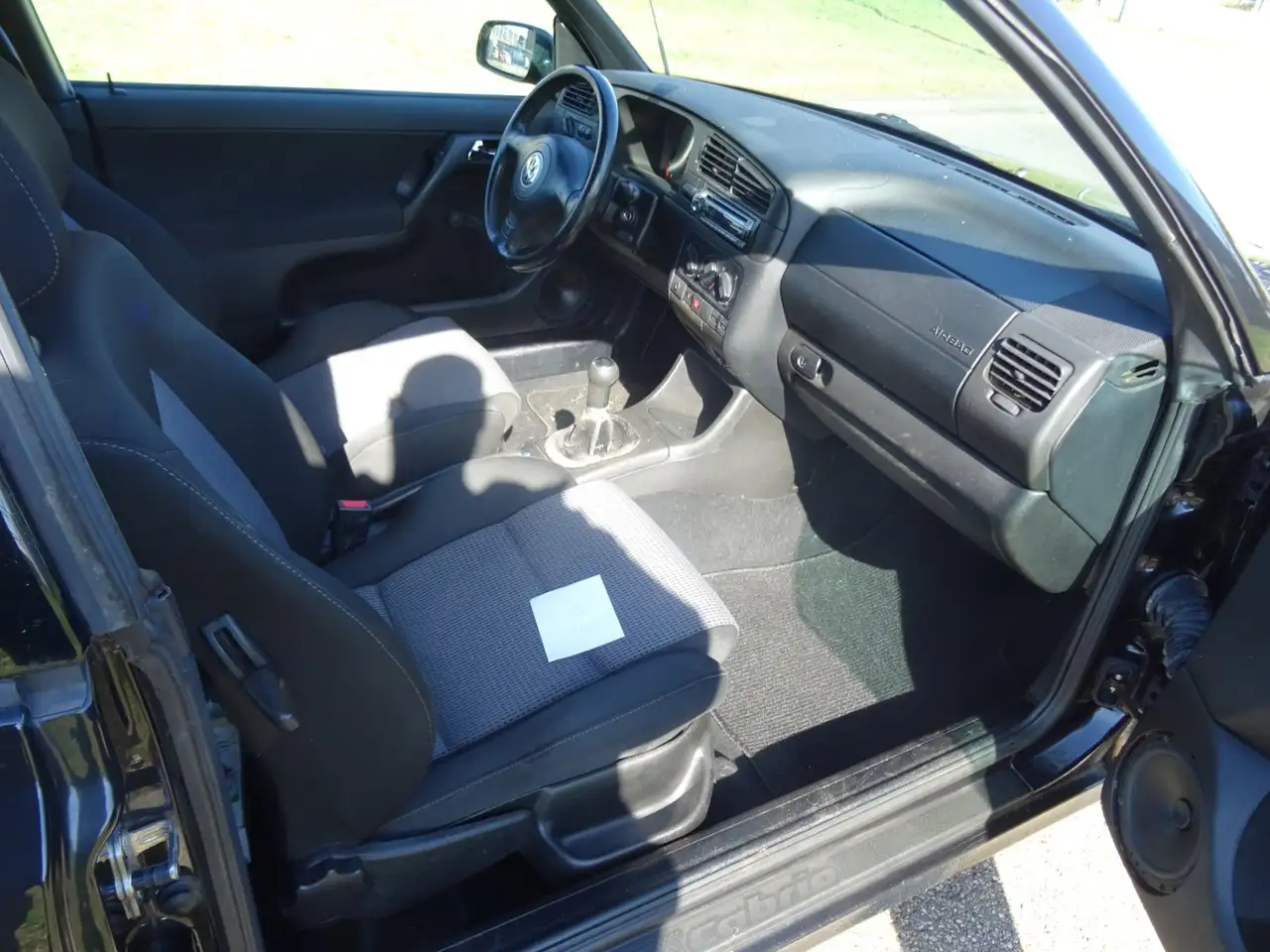 Volkswagen Golf Cabriolet 1.8 Trendline, foto 10