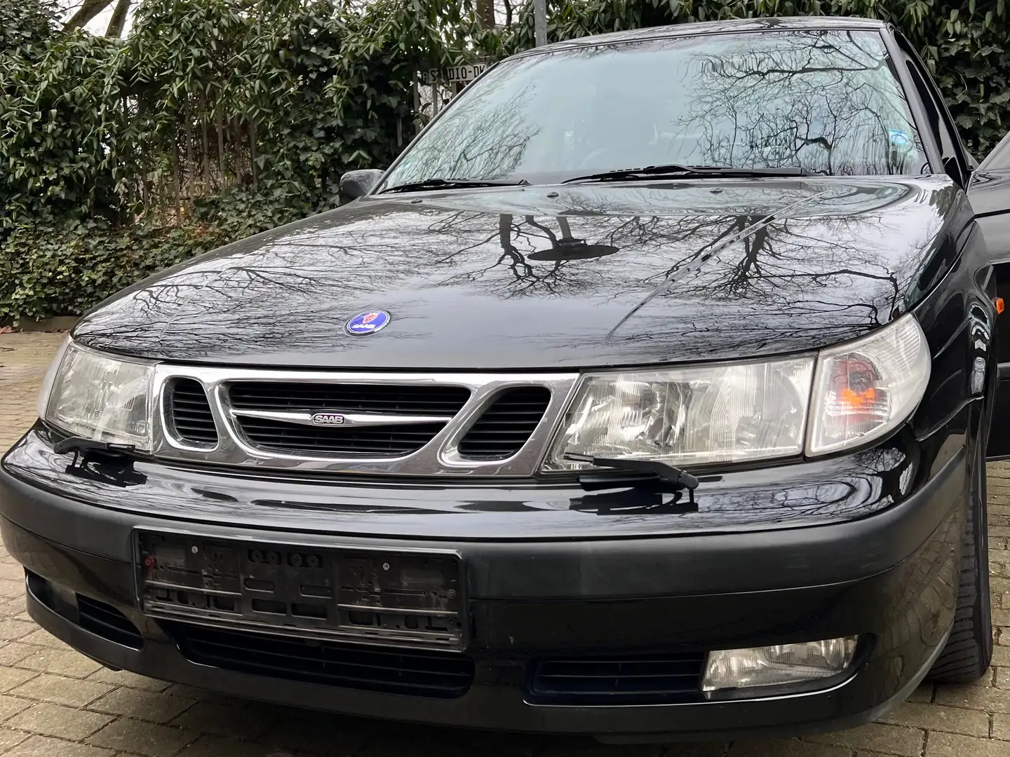 Saab 9-5 2.3t S Negro - 1