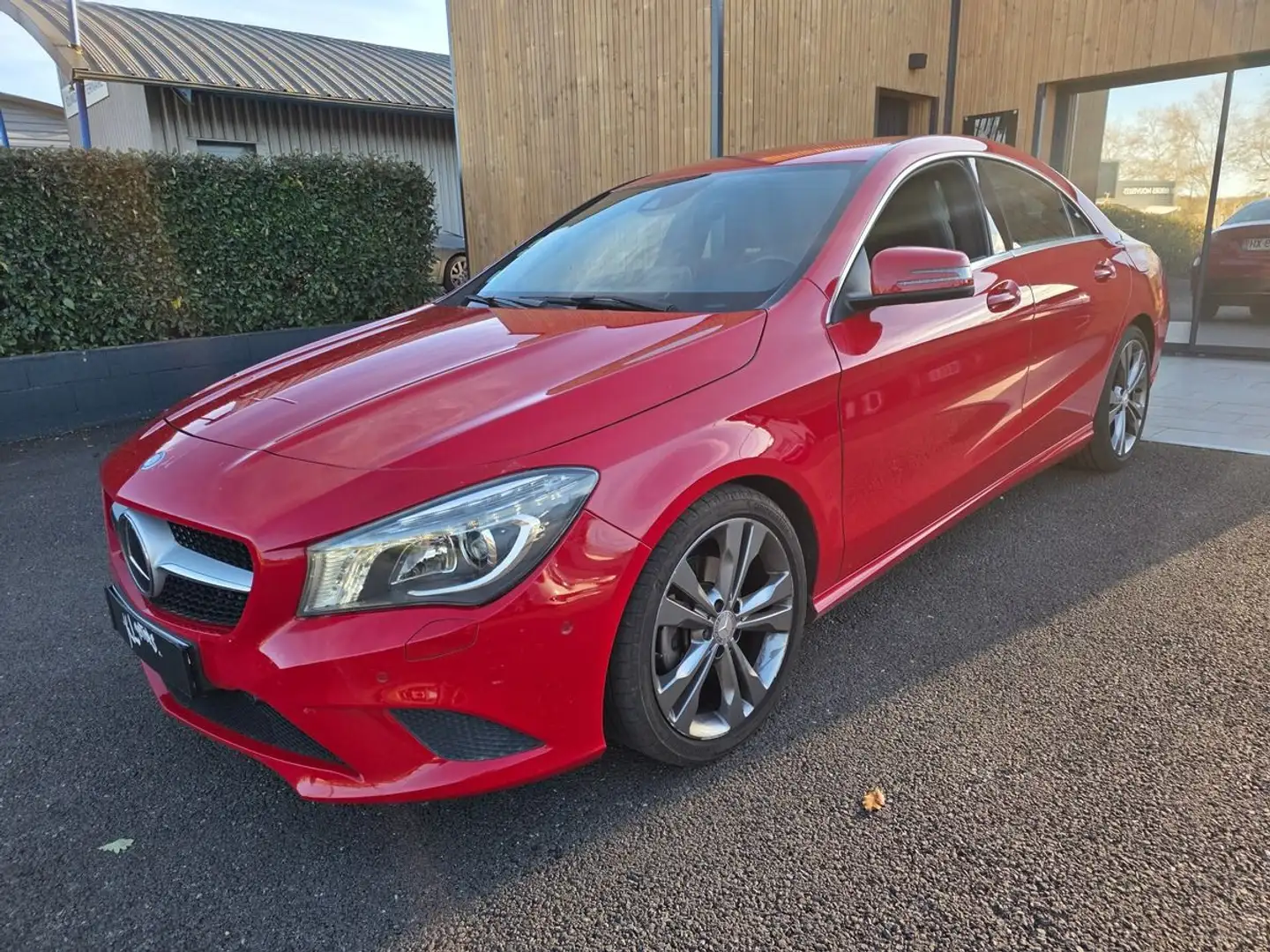 Mercedes-Benz CLA 200 200 CDI 136CH BVA / XENON / GPS Rot - 1