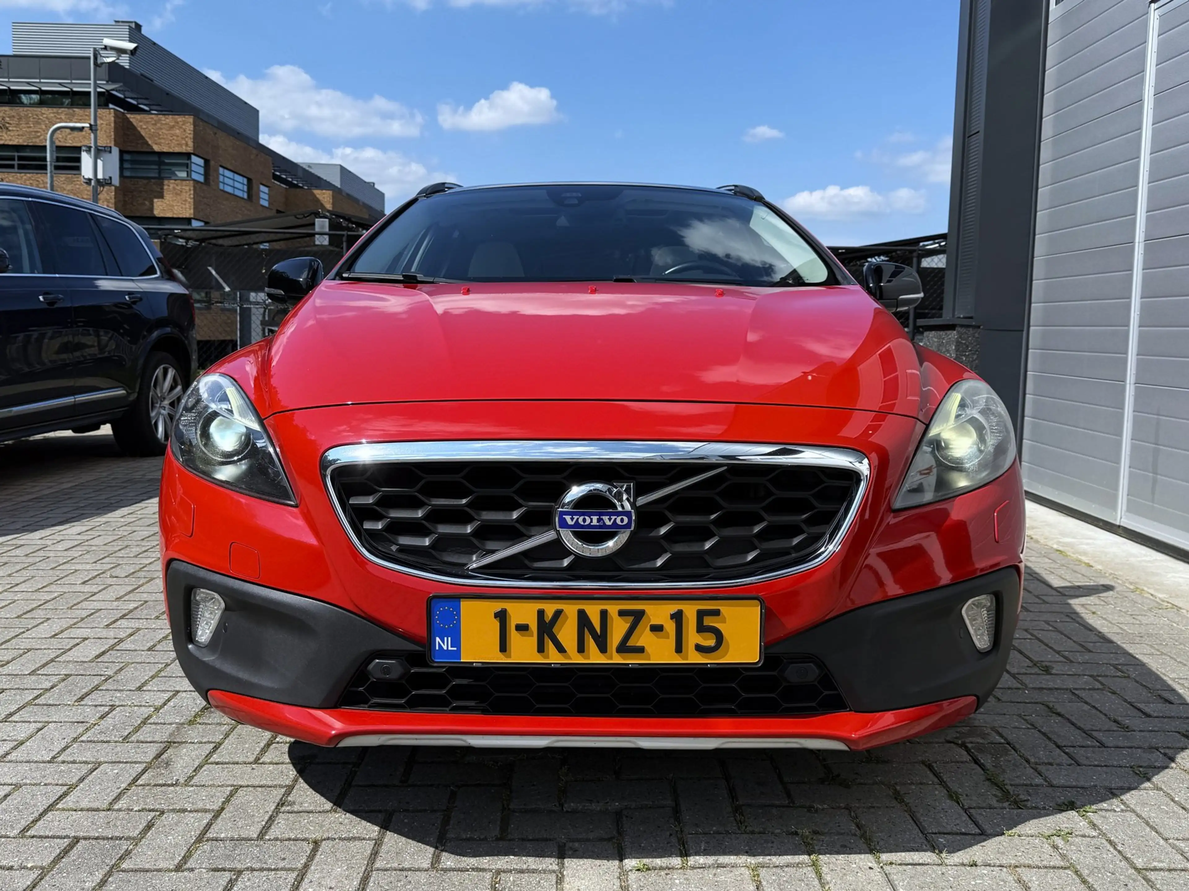 Volvo V40 Cross Country 1.6 D2 Summum - Pano - Navigatie - Lederen Bekledi — photo 5