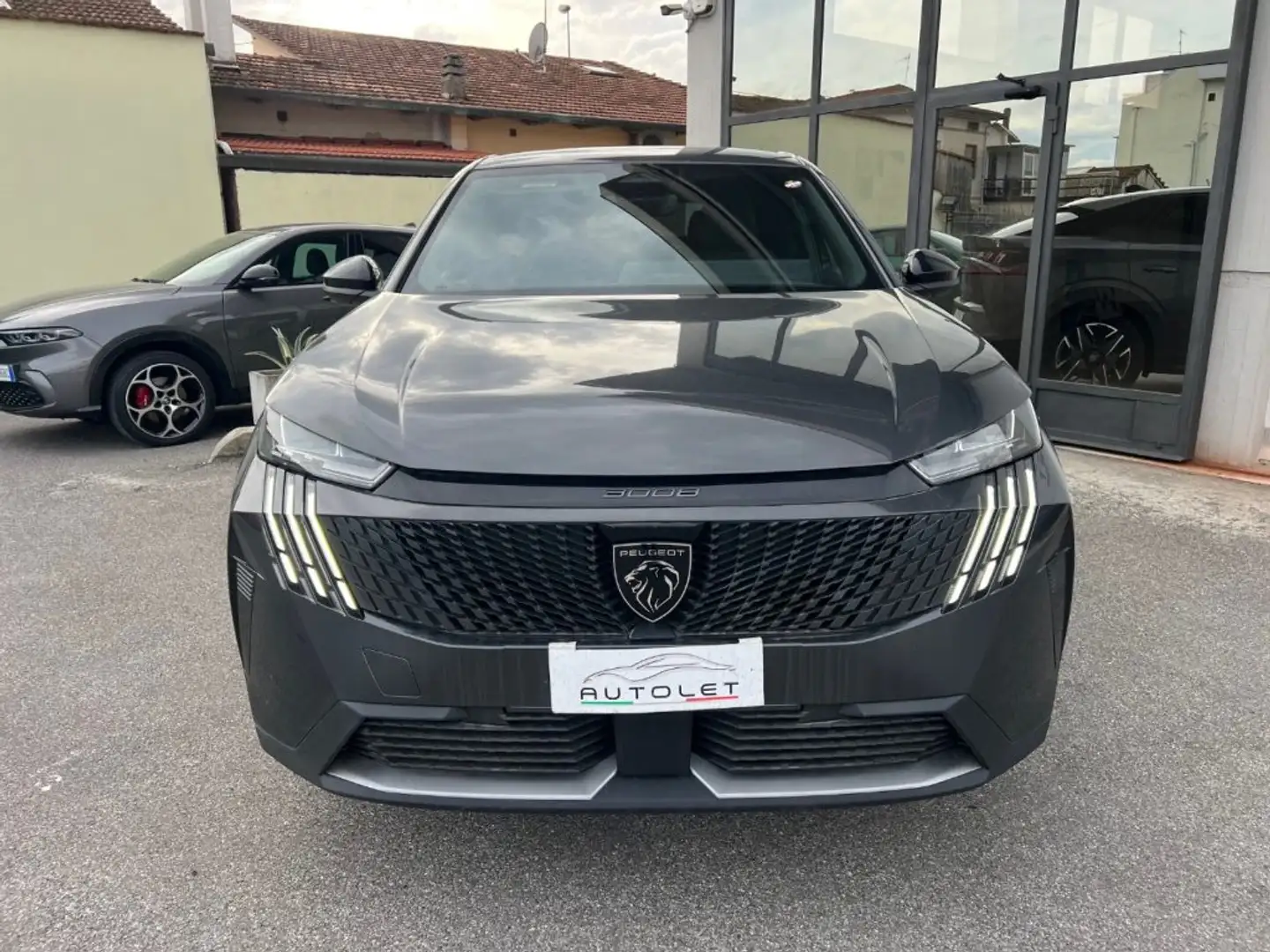 Peugeot 3008 Hybrid 136 e-DCS6 Allure Grigio - 2