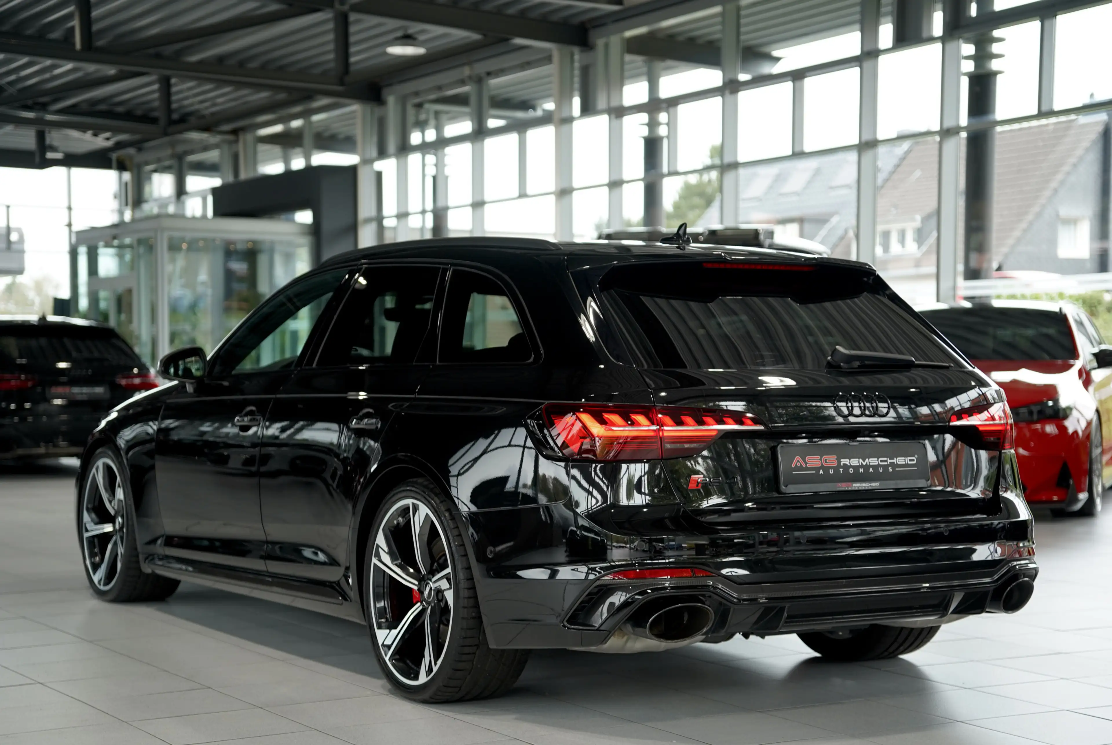 Audi RS4 Avant q 2.H *Pano*RS-AGA*B&O*Carbon*Keramik — photo 10