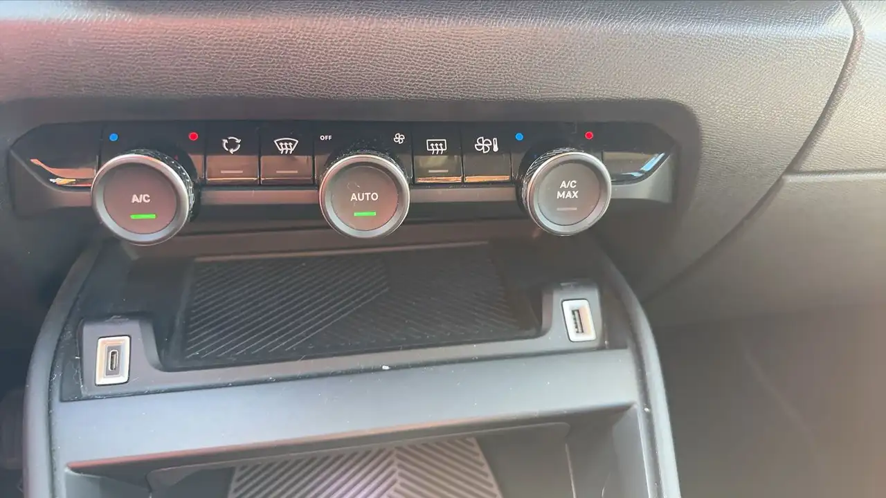 Citroen C4 Berline — photo 13