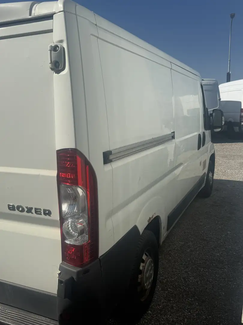 Peugeot Boxer 3300 L1H1 2,2 HDi 130 FAP Weiß - 2