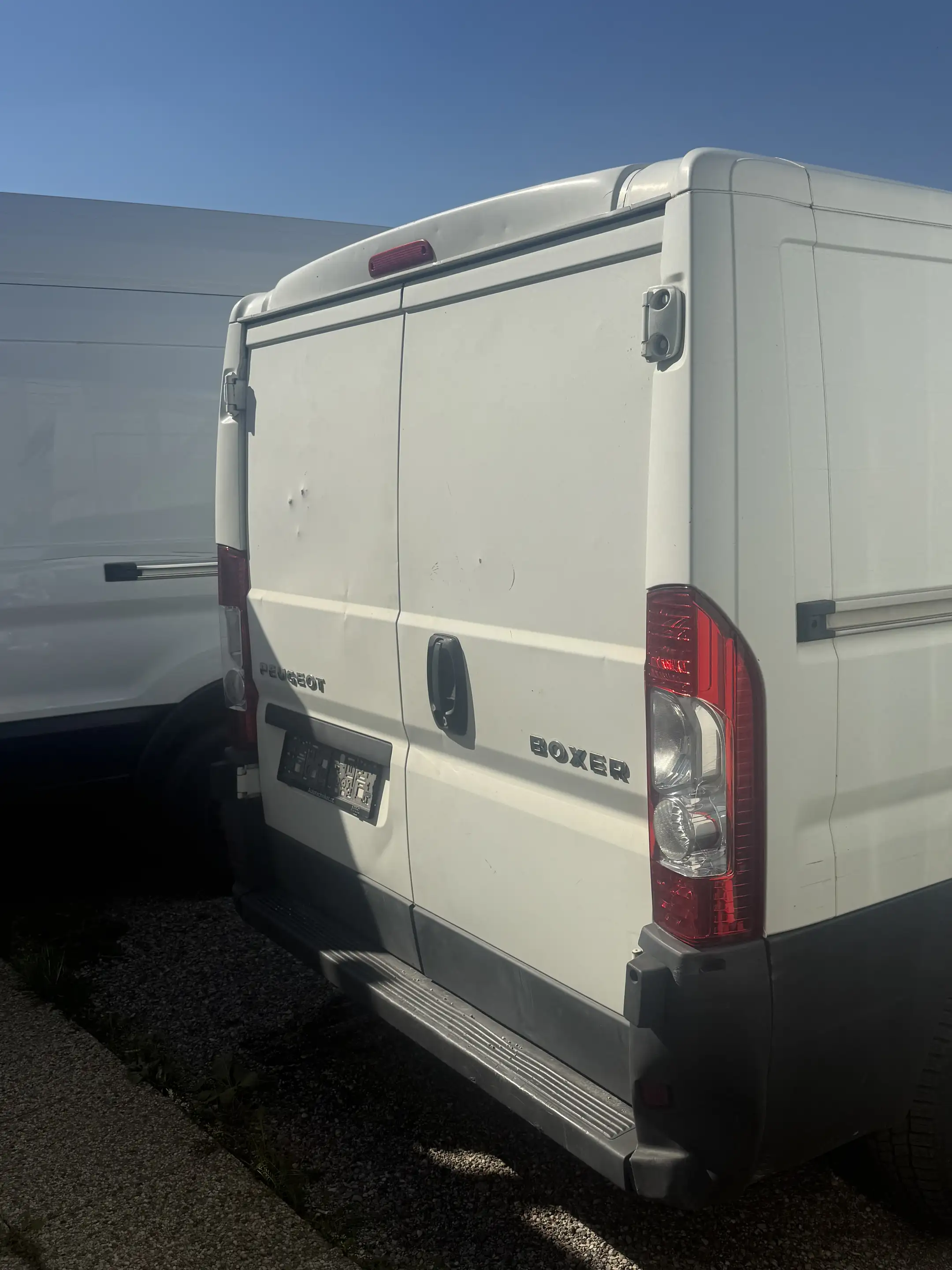 Peugeot Boxer 3300 L1H1 2,2 HDi 130 FAP — photo 5