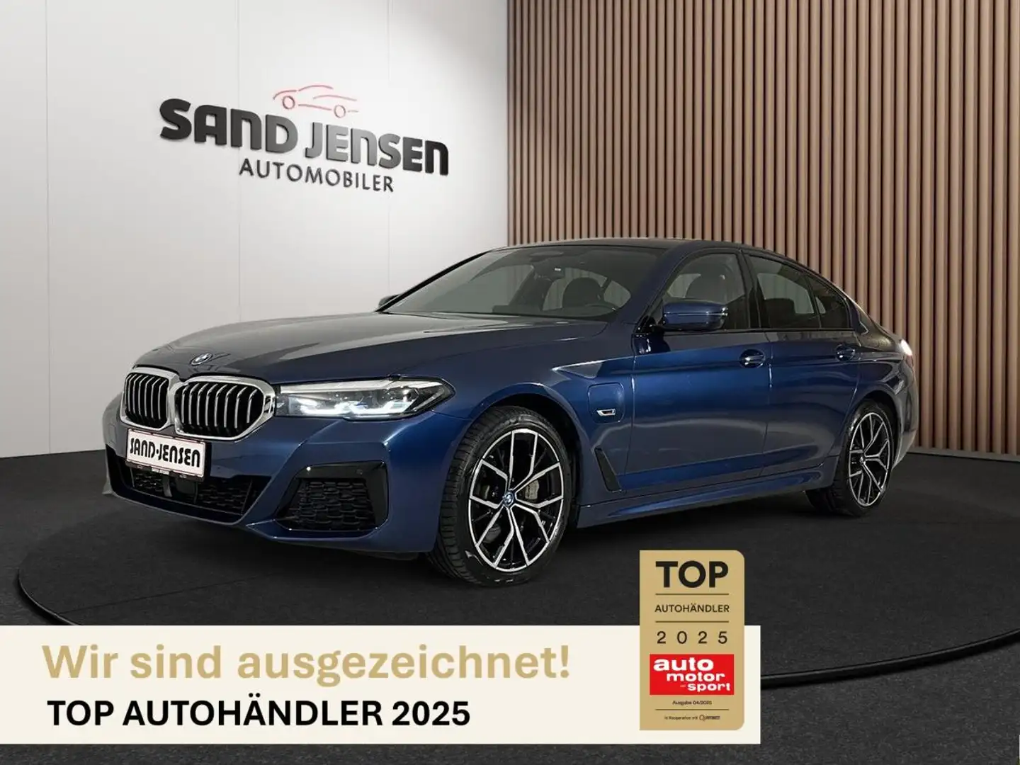 BMW 545 e 3,0 xDrive Limo M-Sport AHK H&K ACC Shadow Blau - 1
