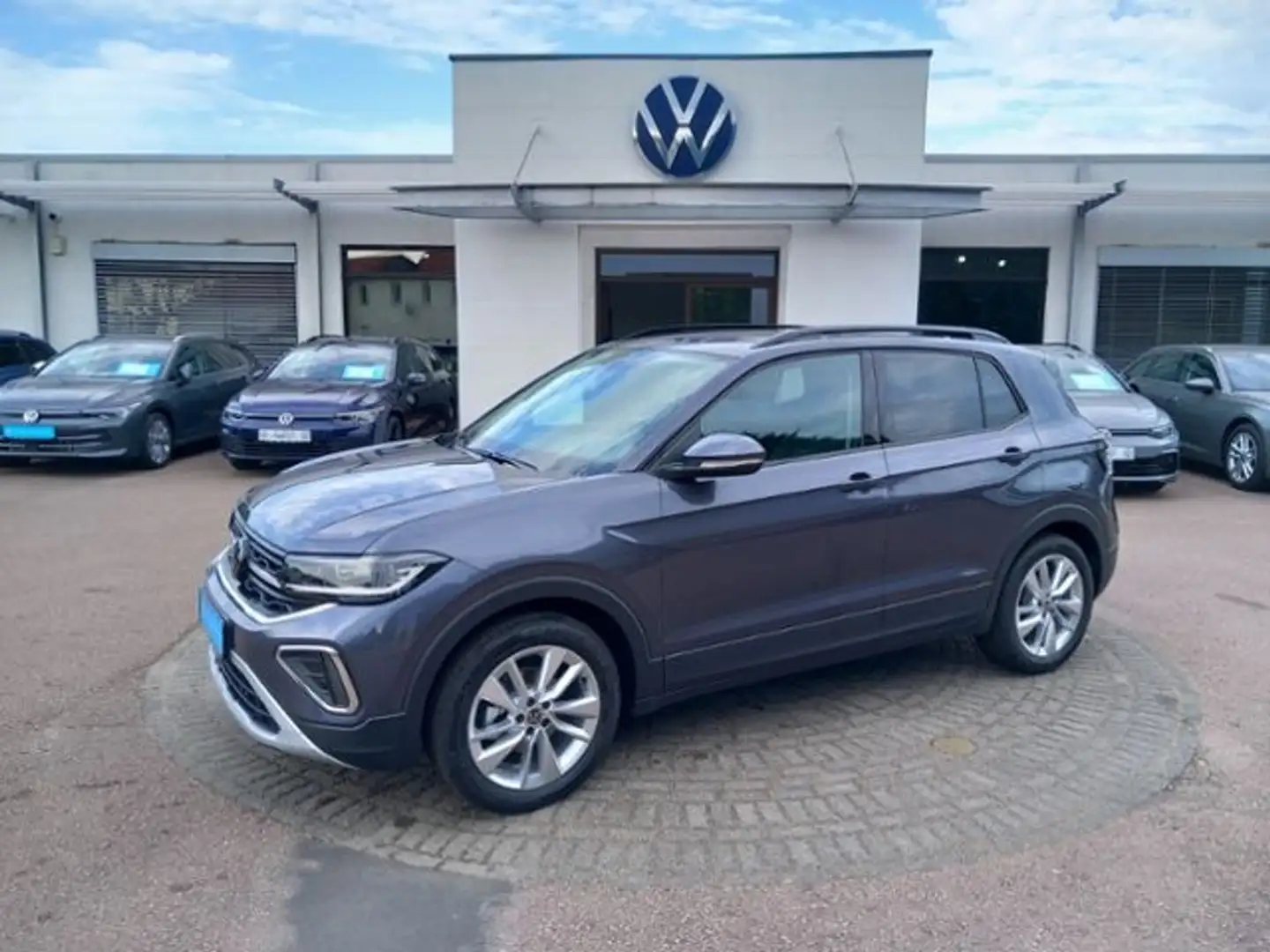 Volkswagen T-Cross 1.0 TSI Life DSG AppConnect,LED,AHK Grau - 2