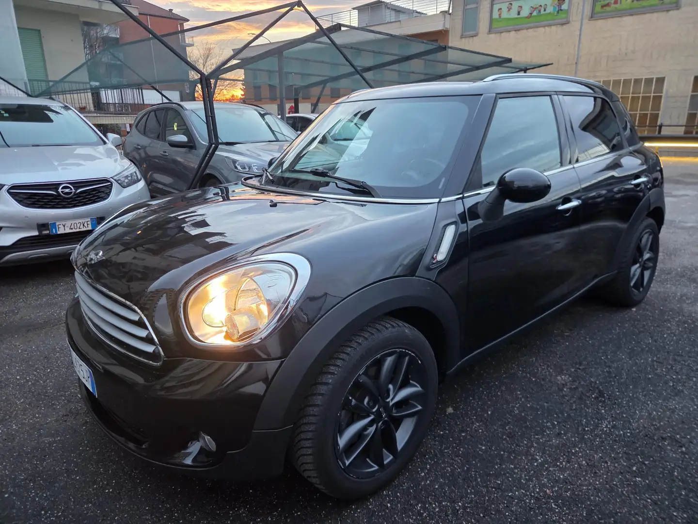 MINI Cooper D Countryman R60 1.6 diesel Noir - 2