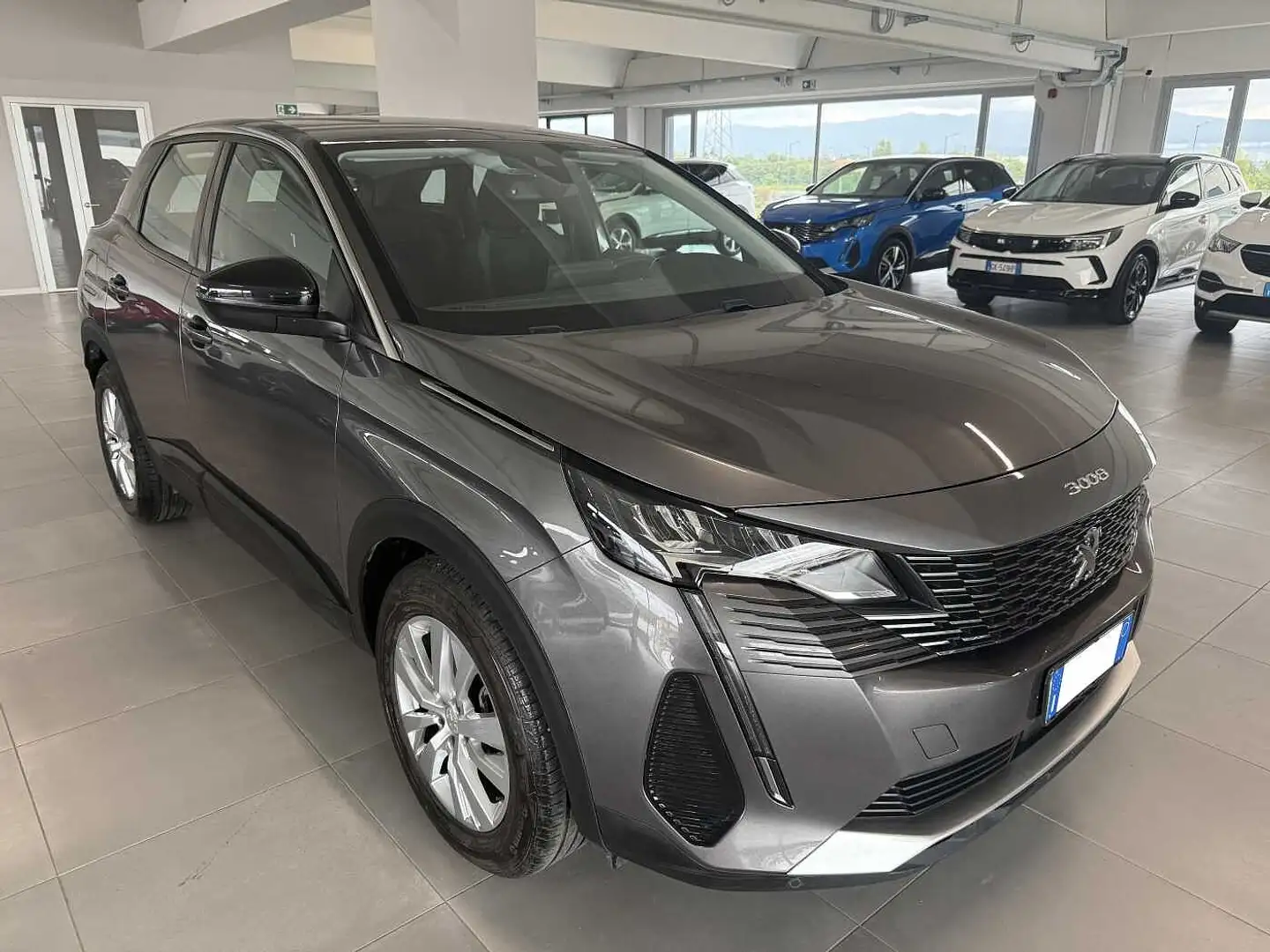 Peugeot 3008 1.5 BlueHDi 130 CV Active Grijs - 1