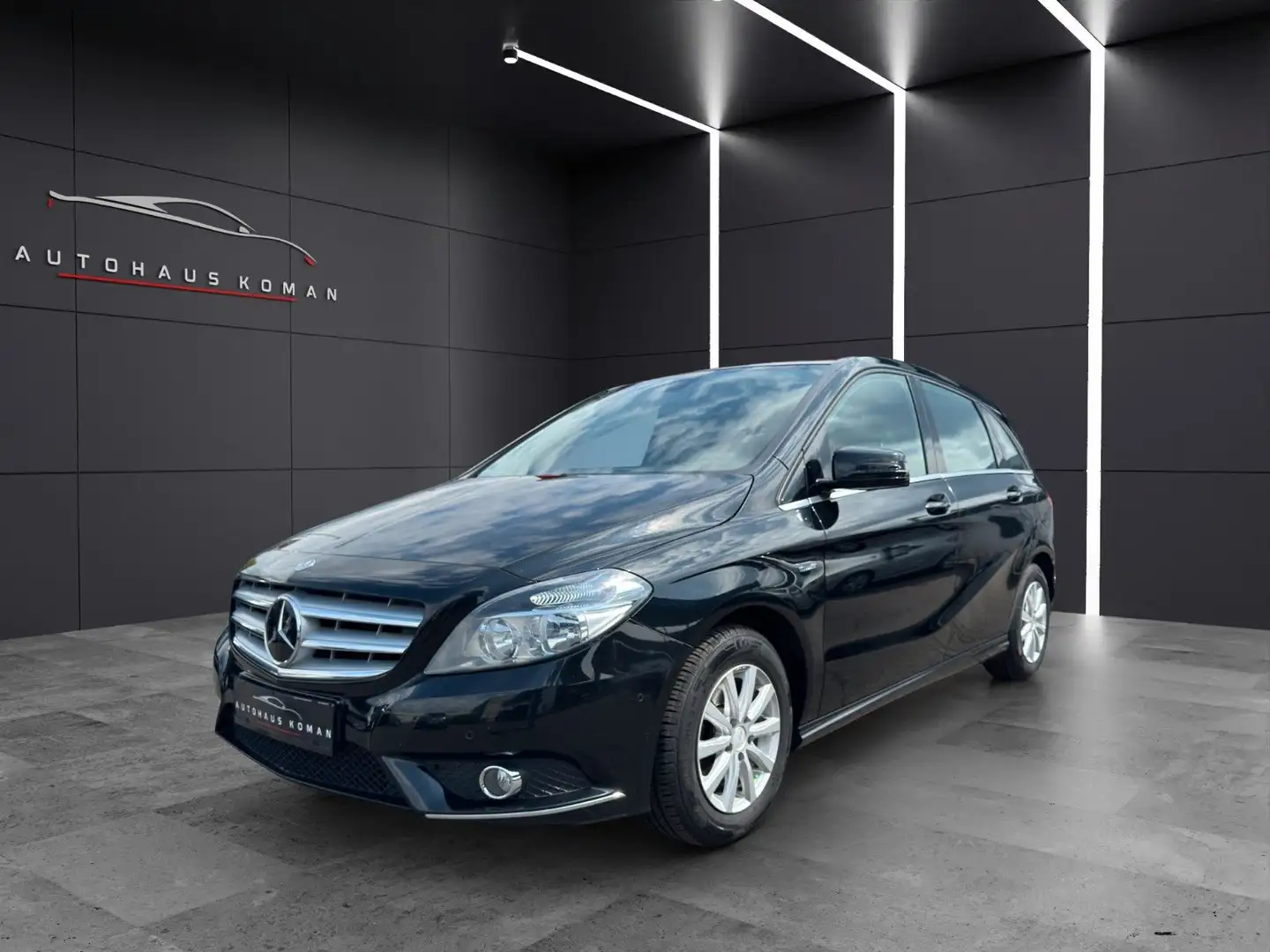 Mercedes-Benz B 180 B180 CDI*TÜV*KLIMA*S-HEFT*PDC*KAMERA*AUTOM.*SiHz Schwarz - 1